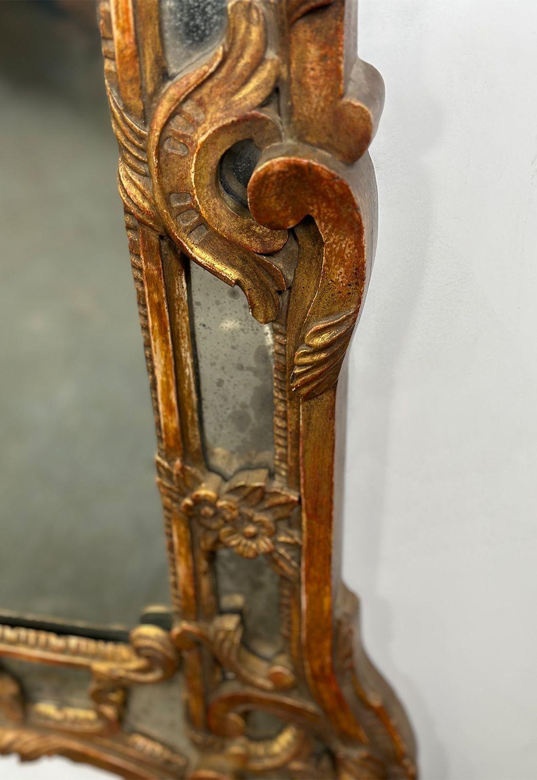French Late 19th Century Giltwood Mirror In Good Condition For Sale In Los Angeles, CA