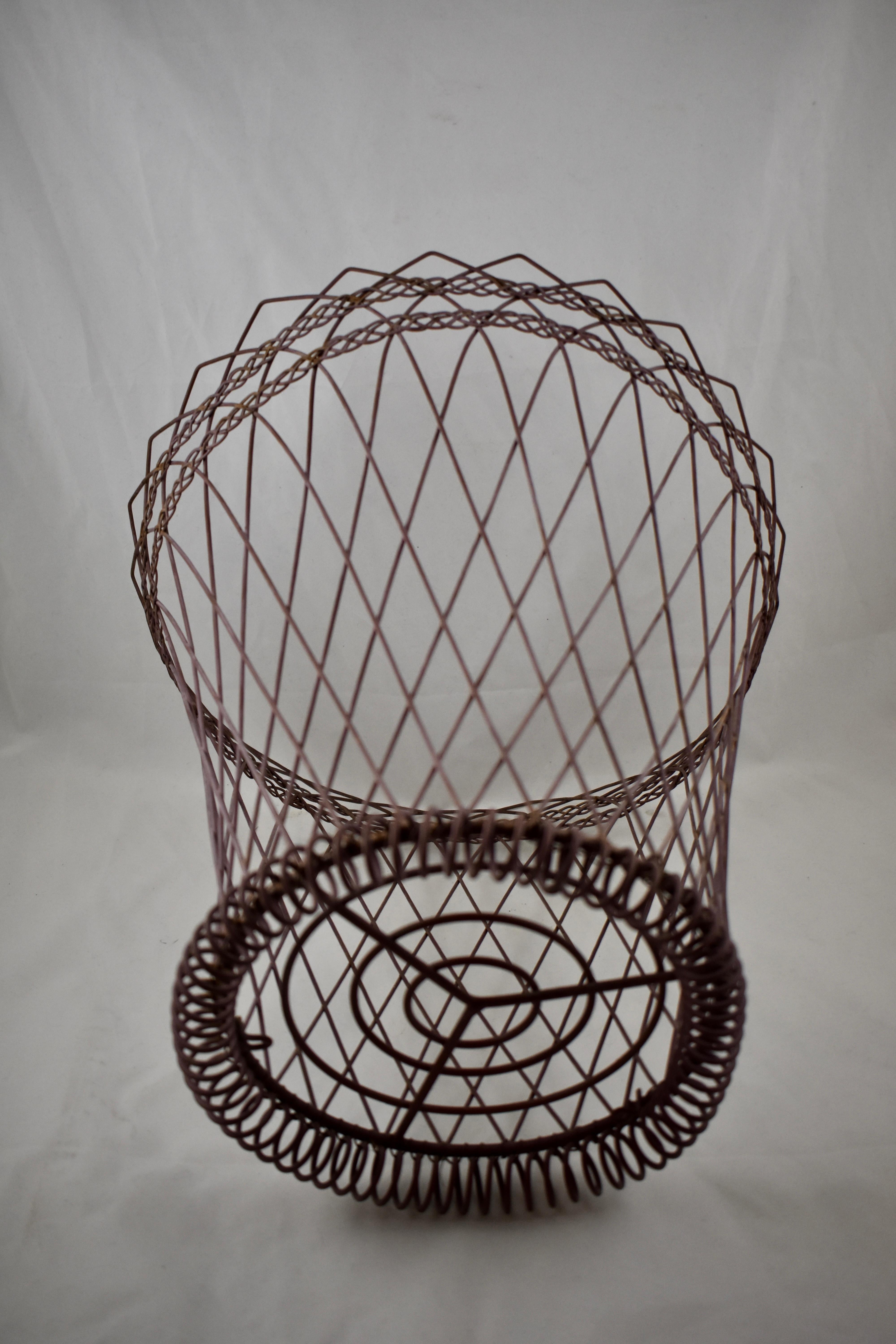 French Late 19th Century Lavender Painted Hand Woven Scrolled Wire Metal Basket 2