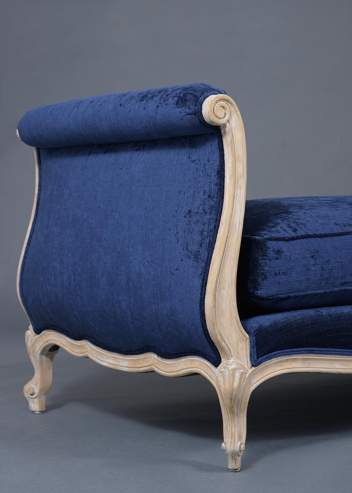 19th Century French Louis XV Style Daybed