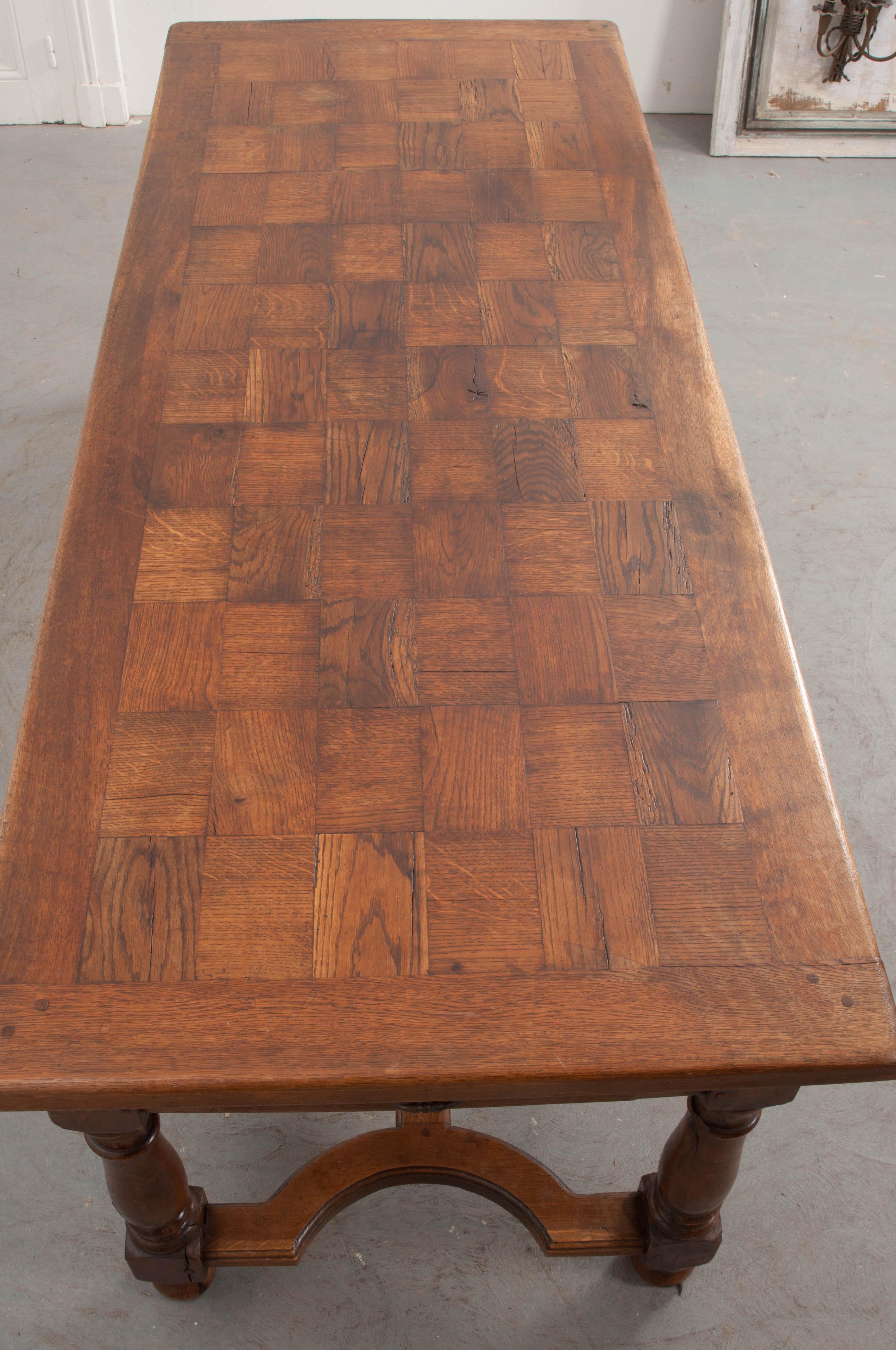 French Late 19th Century Oak Farmhouse Table In Good Condition In Baton Rouge, LA
