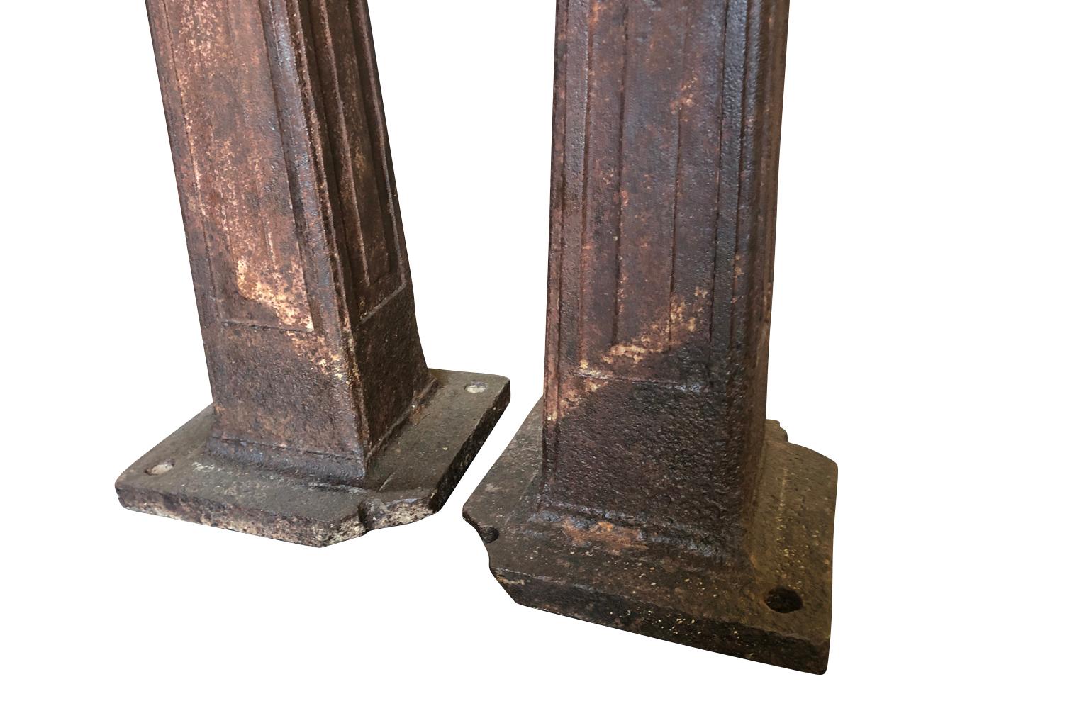 French Late 19th Century Pair of Gate Supports For Sale 1