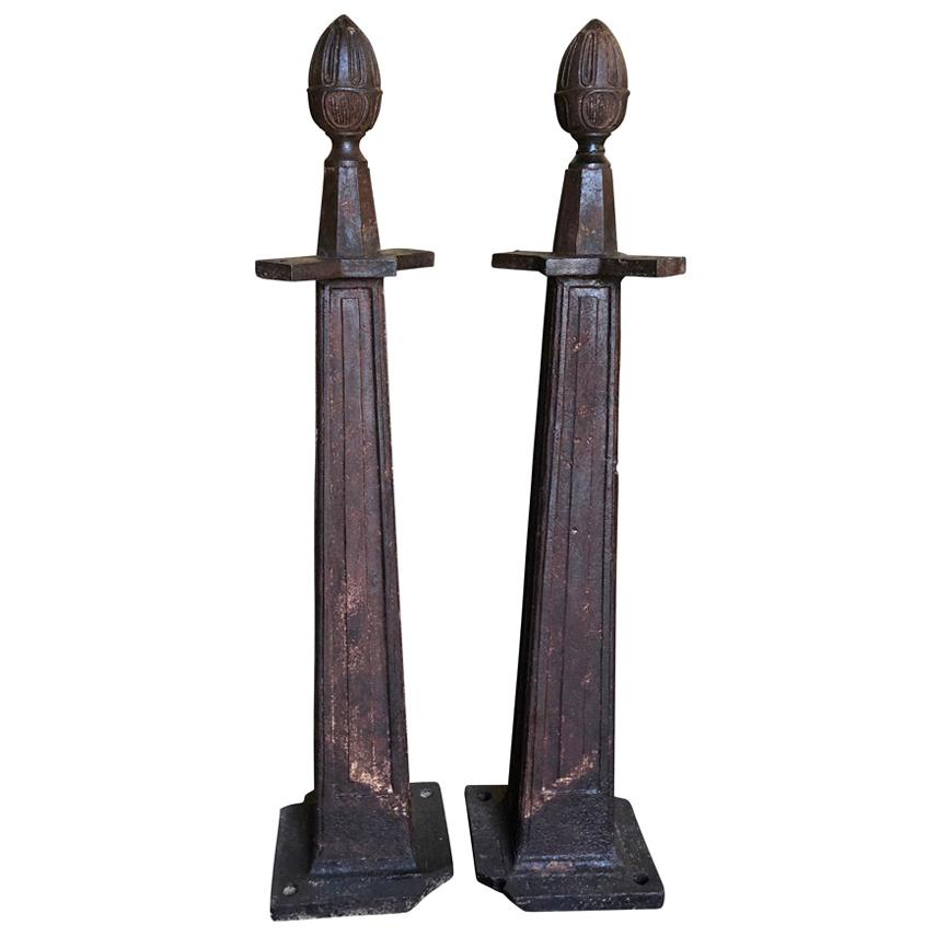 French Late 19th Century Pair of Gate Supports For Sale