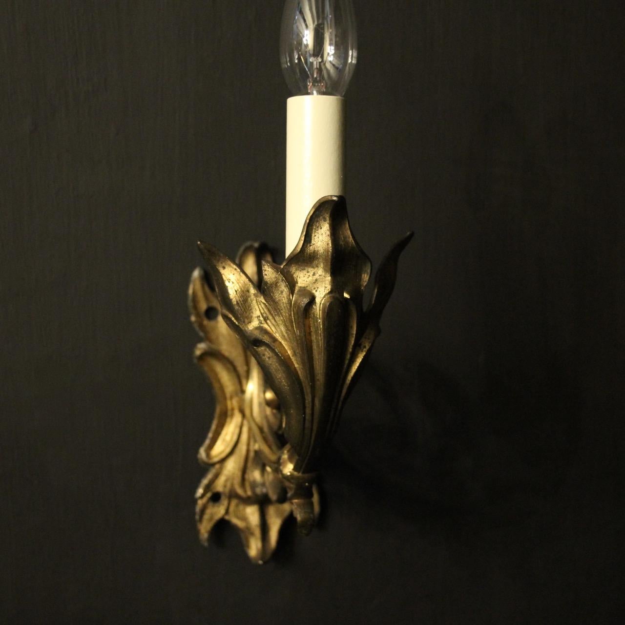 Art Nouveau French Late 19th Century Set of 4 Bronze Single Arm Wall Lights For Sale