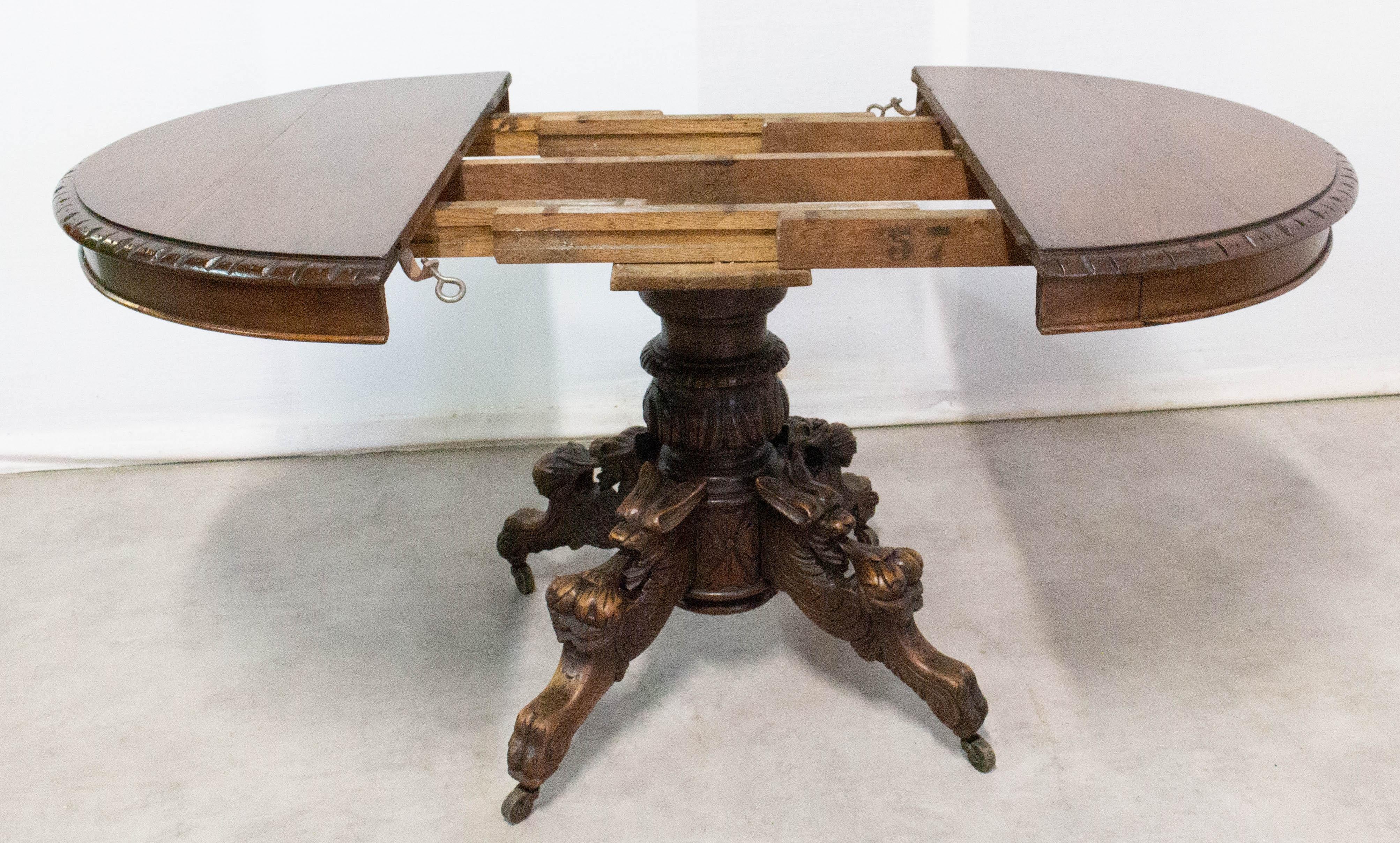 French late 19th Century Side Table Grotesque Pedestal Table, Carved Oak For Sale 4