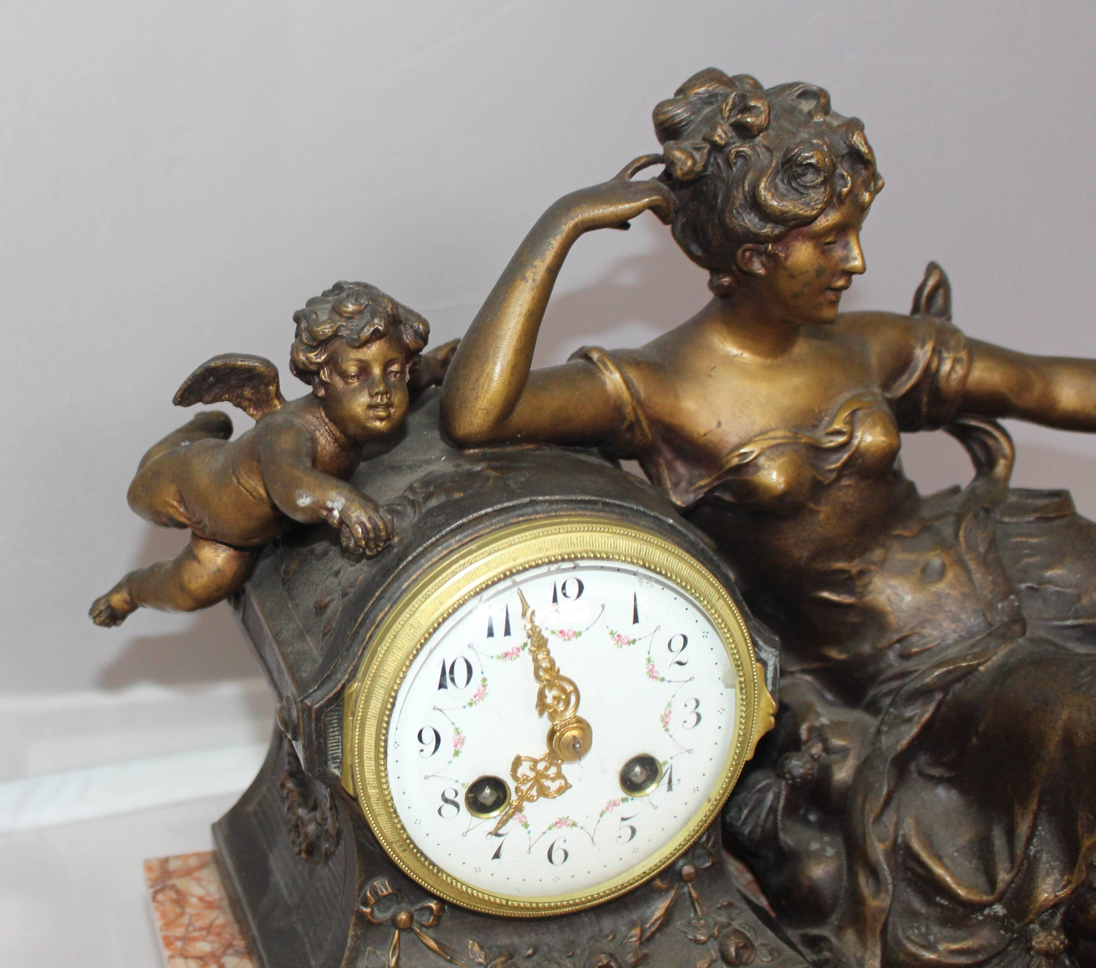 French Late 19th Century, Spelter and Rouge Marble Mantle Clock For Sale 3