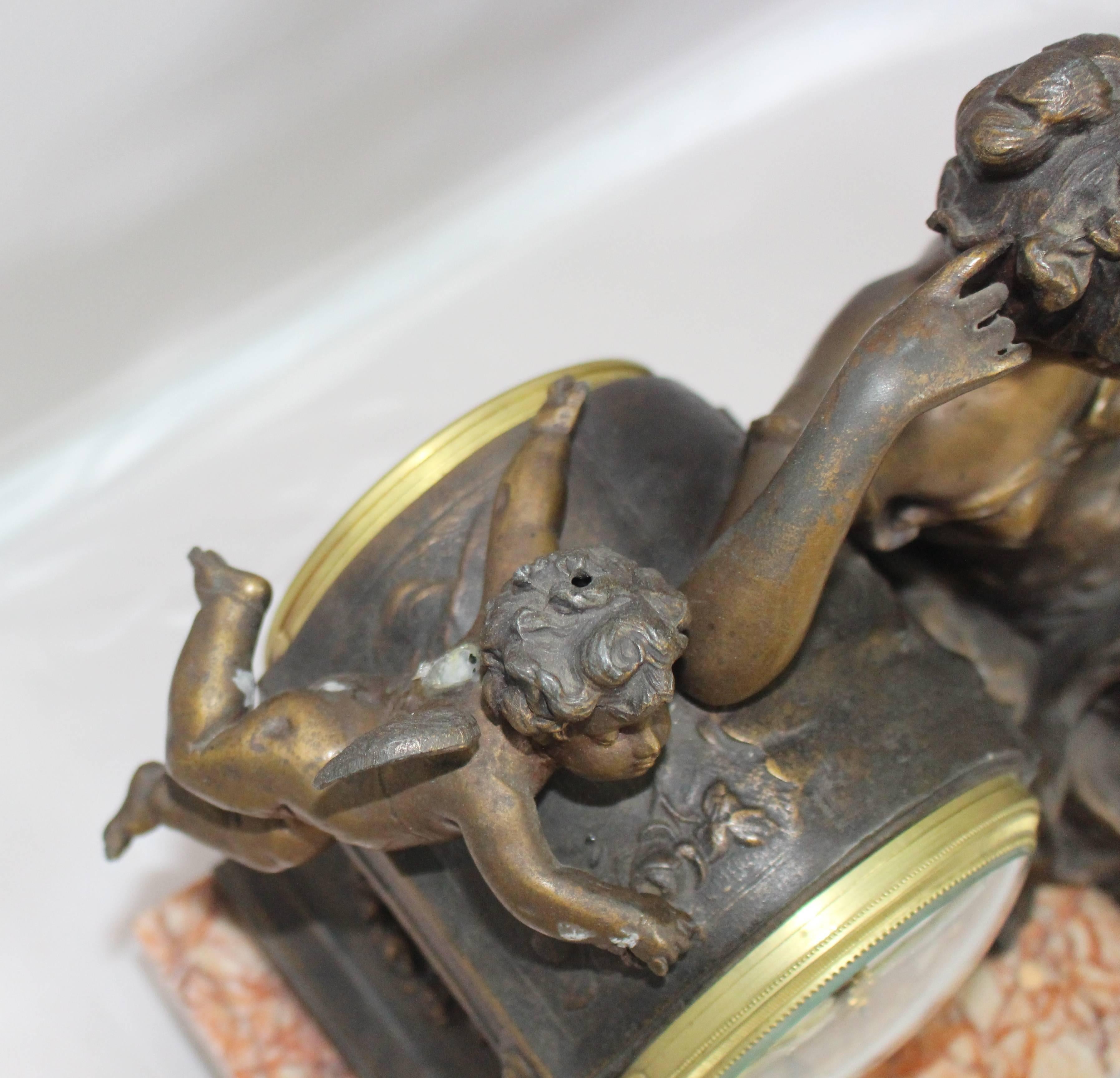 French Late 19th Century, Spelter and Rouge Marble Mantle Clock For Sale 4