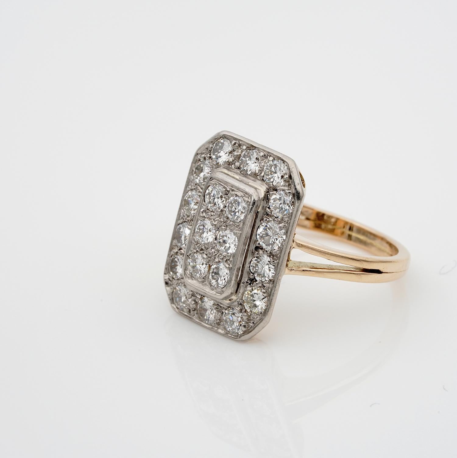 Women's French Late Art Deco 1.20 Diamond 18 KT Platinum Geometric Ring For Sale