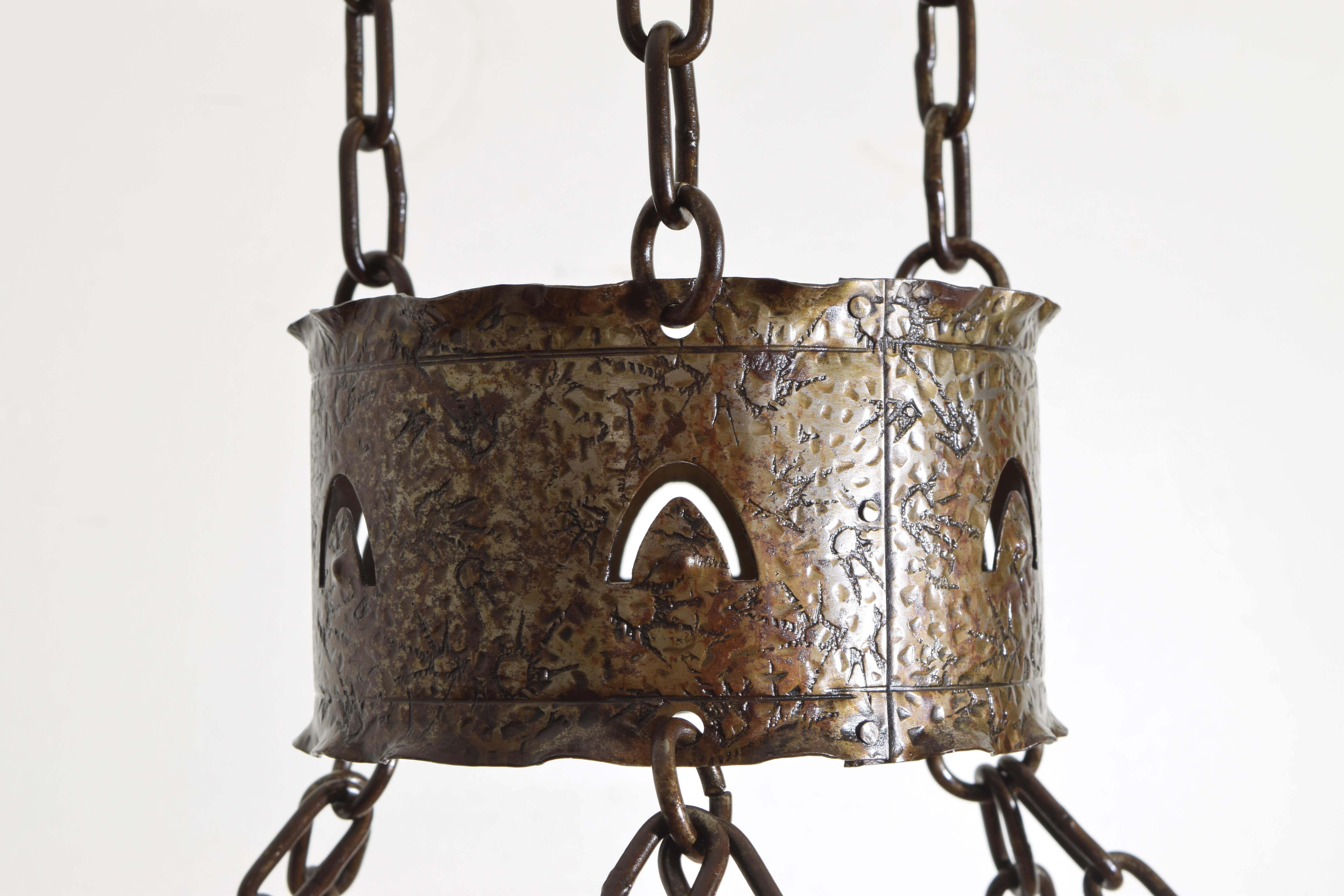 Early 20th Century French Late Arts & Crafts Hammered Steel Chandelier, 6 Glass Globes