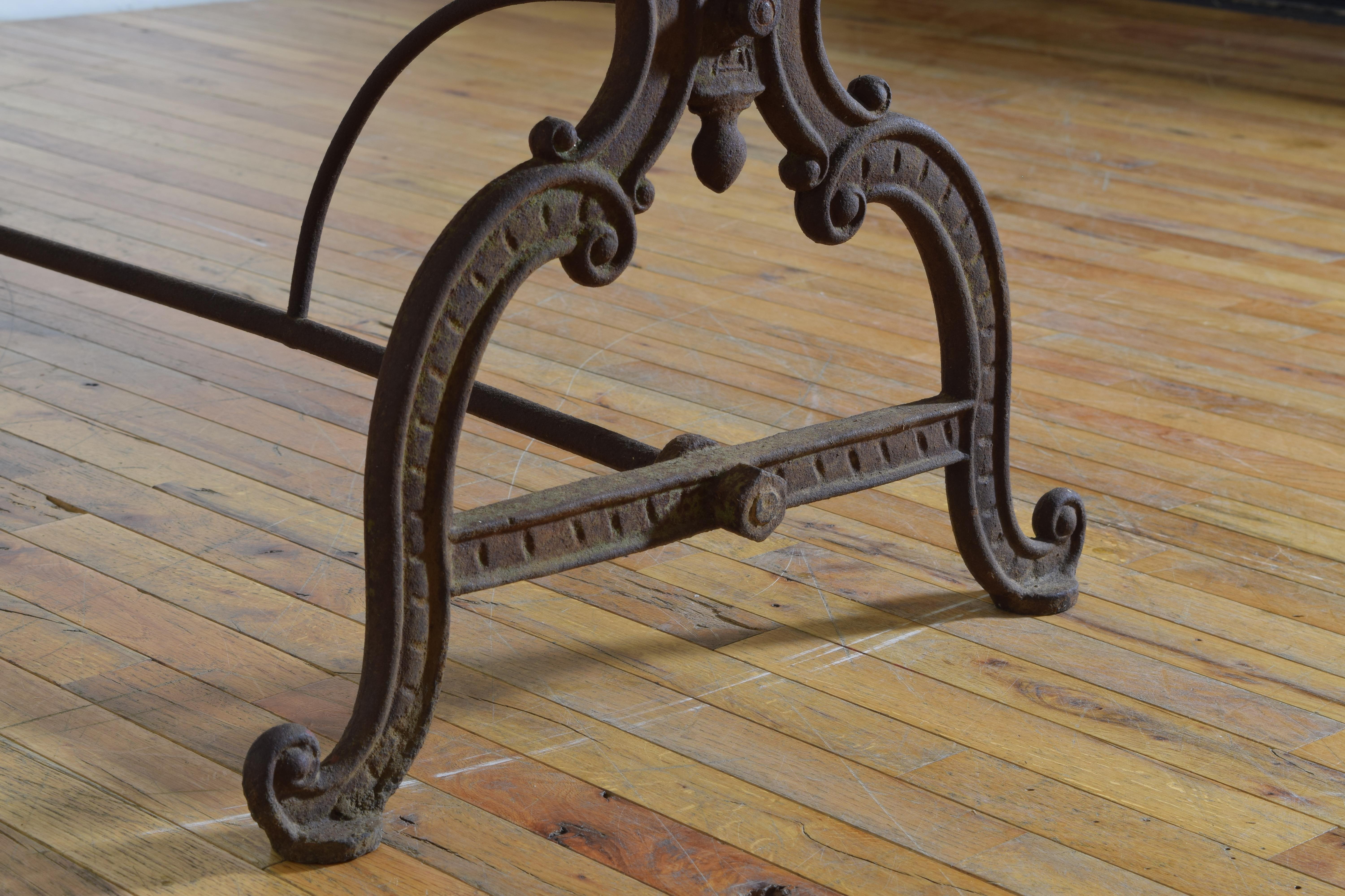 French Late Victorian Wrought Iron & Marble Gardener’s Table, lastq 19th cen. For Sale 5