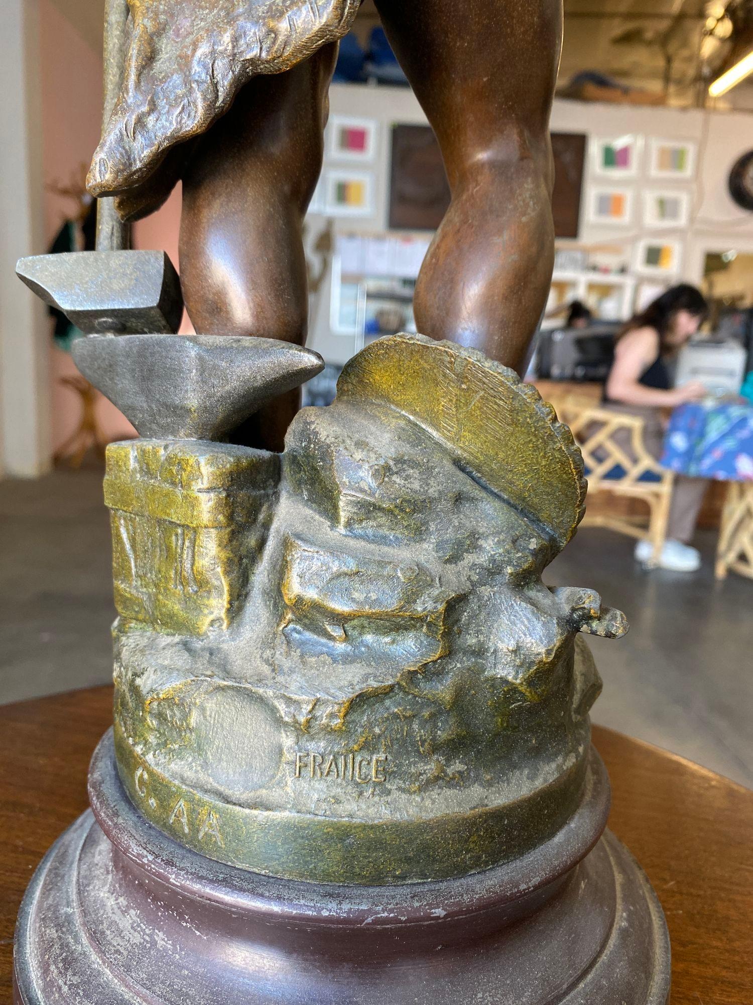 Sculpture française en acier inoxydable « Le Travail » de Francois Moreau, vers 1900 Excellent état - En vente à Van Nuys, CA
