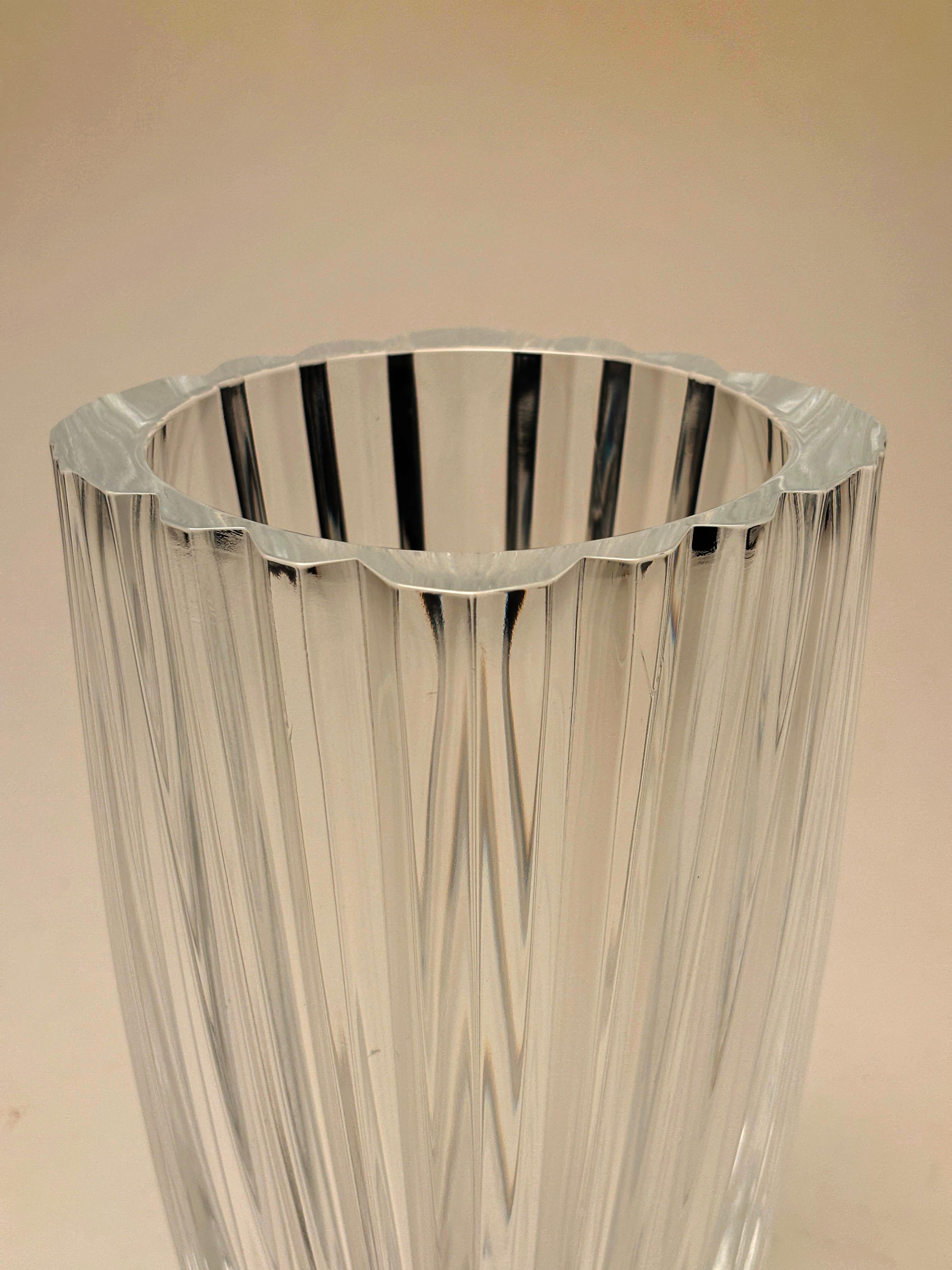 French Lead Crystal d’Argues Nocturne Vase For Sale 2