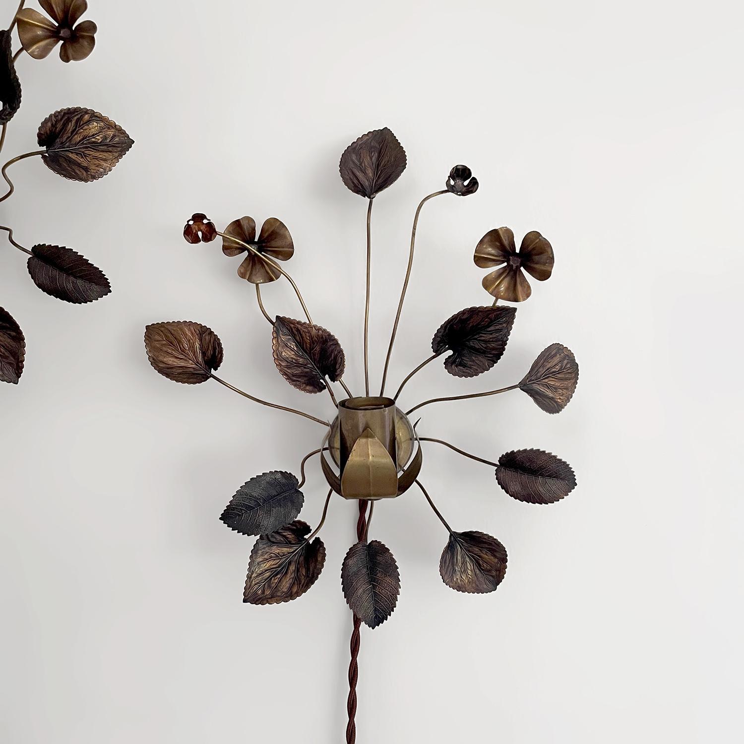 Applique floreali francesi a foglie e fiori in bronzo in vendita 2