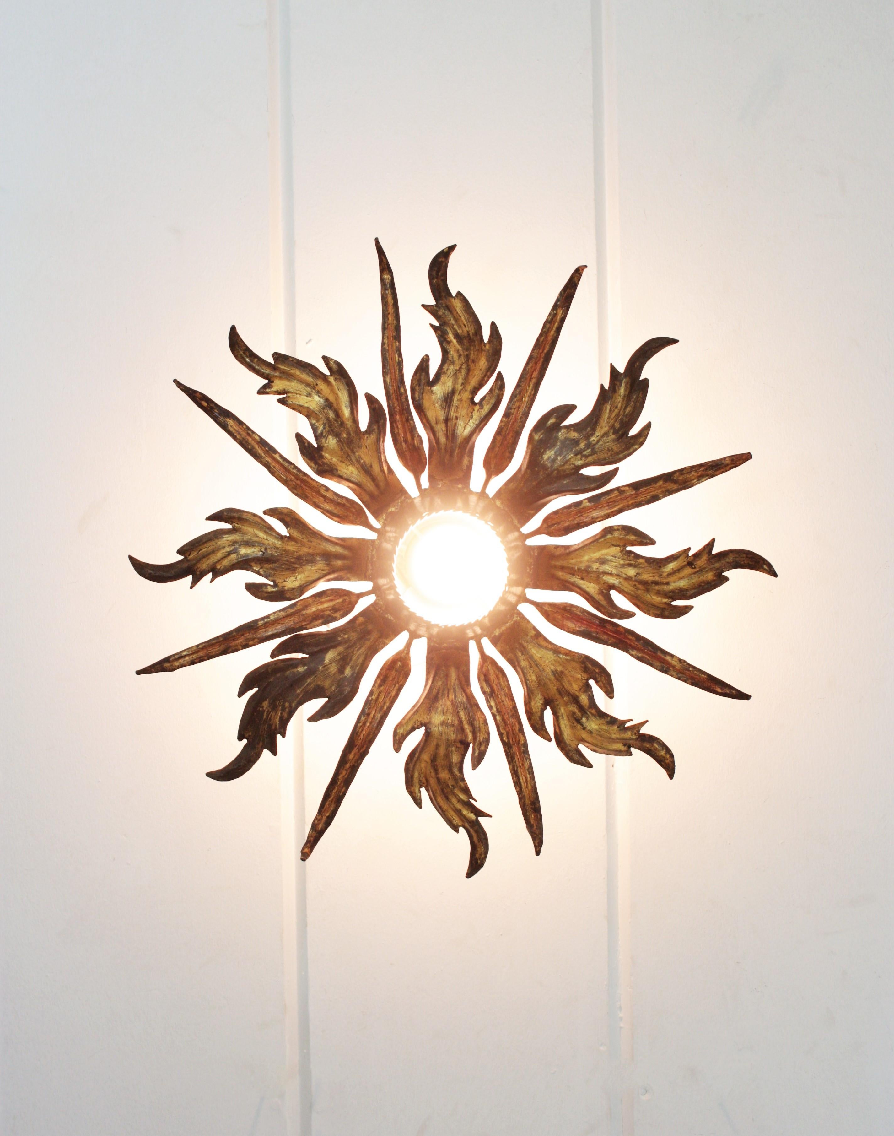 French Leafed Copper & Gilt Iron Sunburst Ceiling Light Fixture, 1940s 2