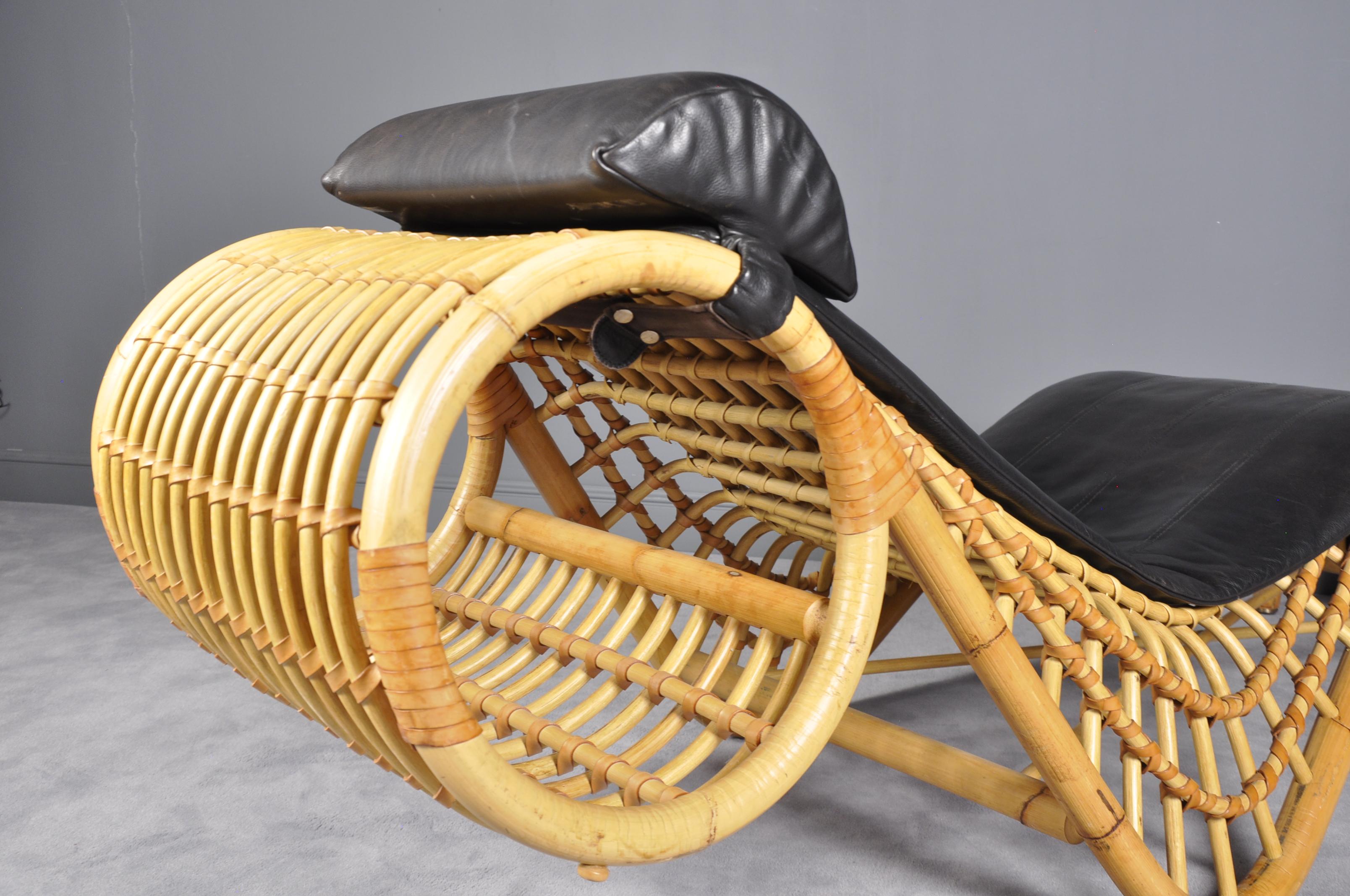 French Leather and Bamboo Chaise Longue, 1970s 2