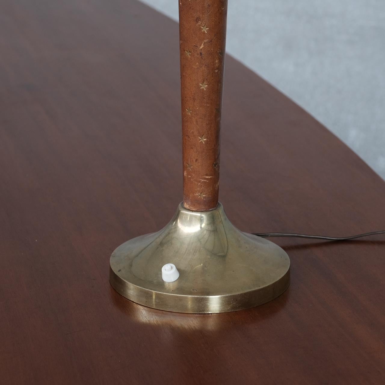 French Leather and Brass Mid-Century Table Lamp In Good Condition For Sale In London, GB