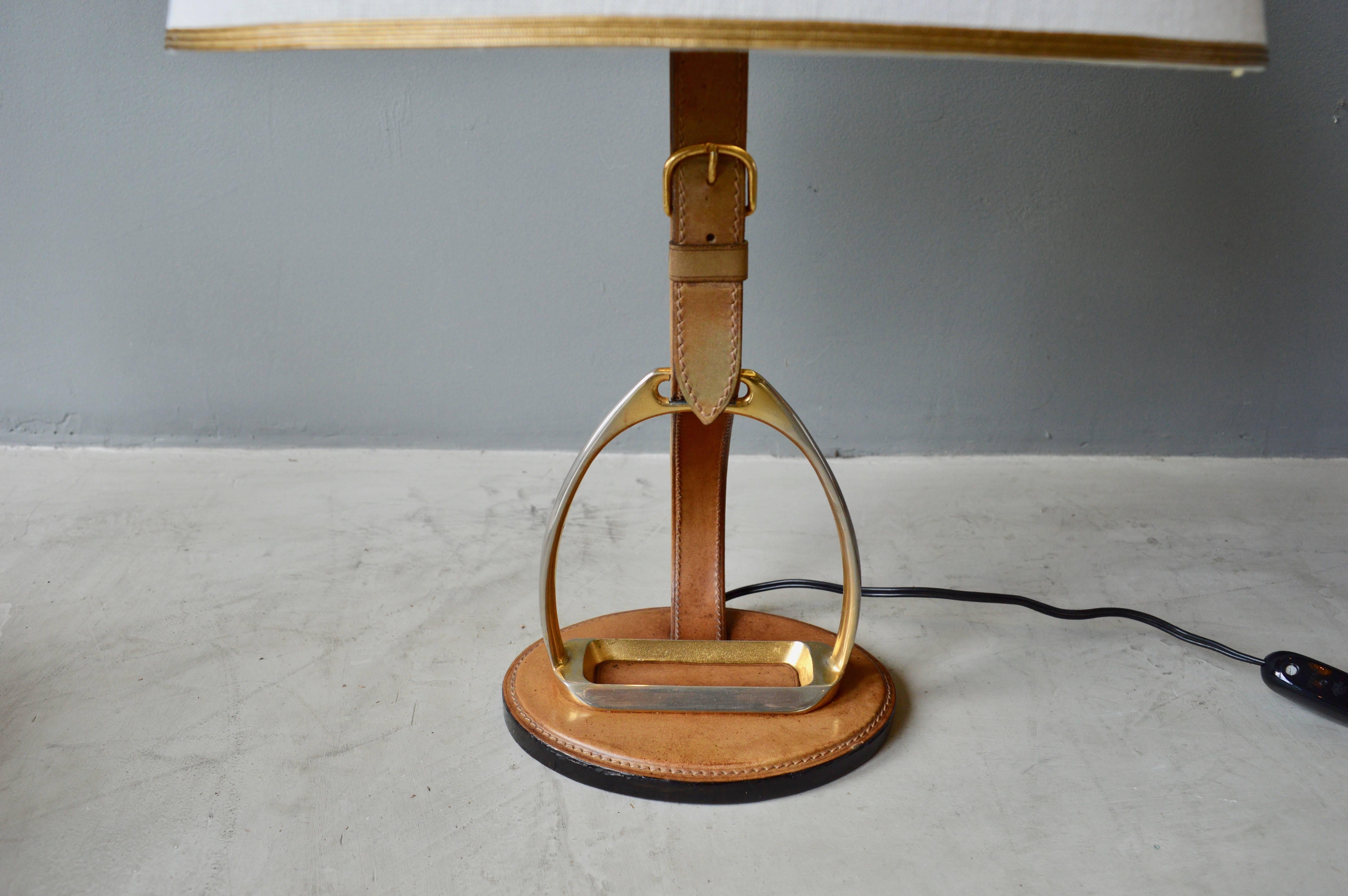 French Leather and Brass Table Lamp by Longchamps In Good Condition In Los Angeles, CA