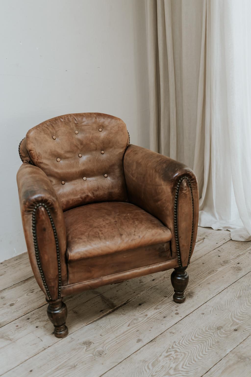 French Leather Armchair/Clubchair from the 1930s (20. Jahrhundert)