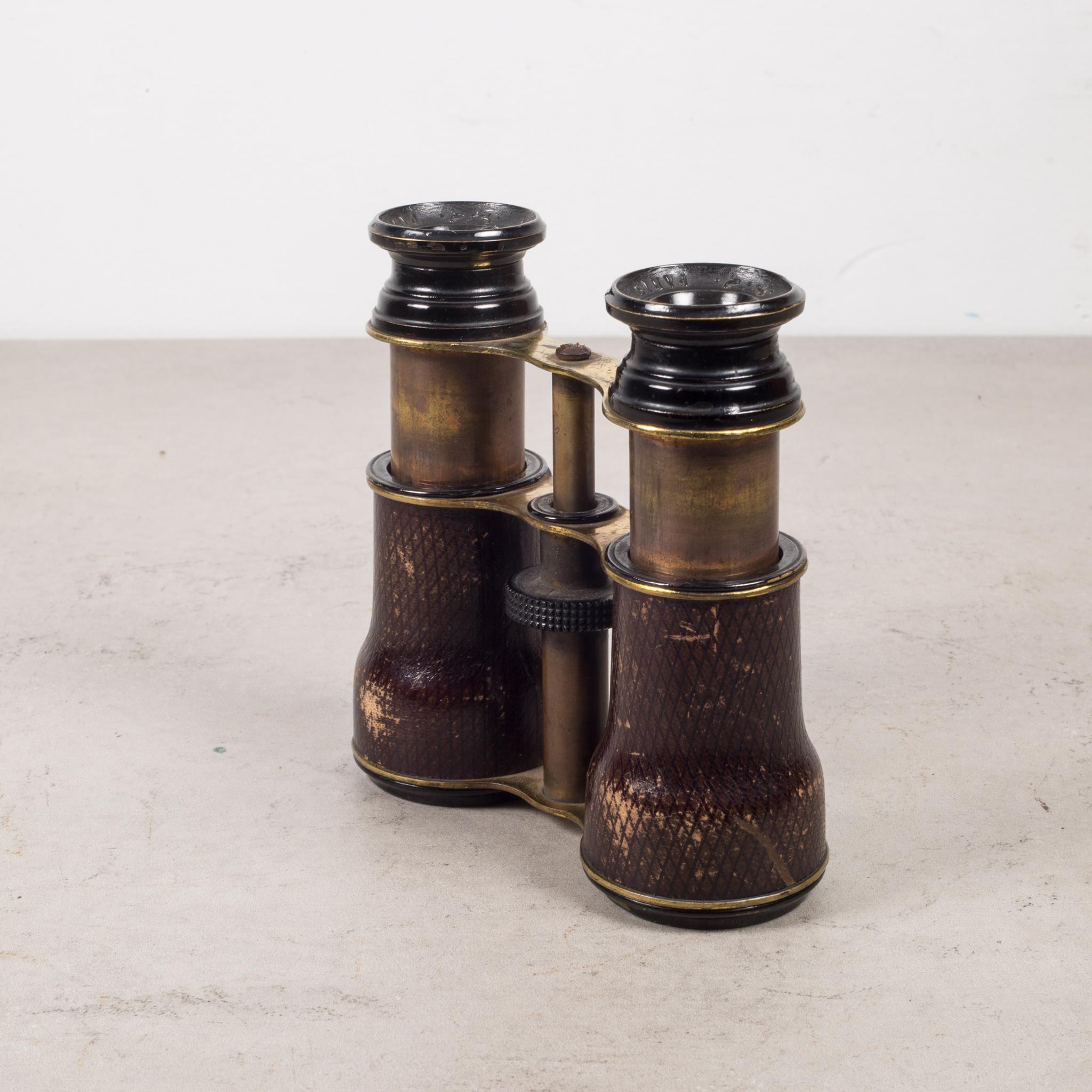 About

An original pair of French opera glasses manufactured by Le Maire Fabt. Paris. They are marked on each eyepiece with 