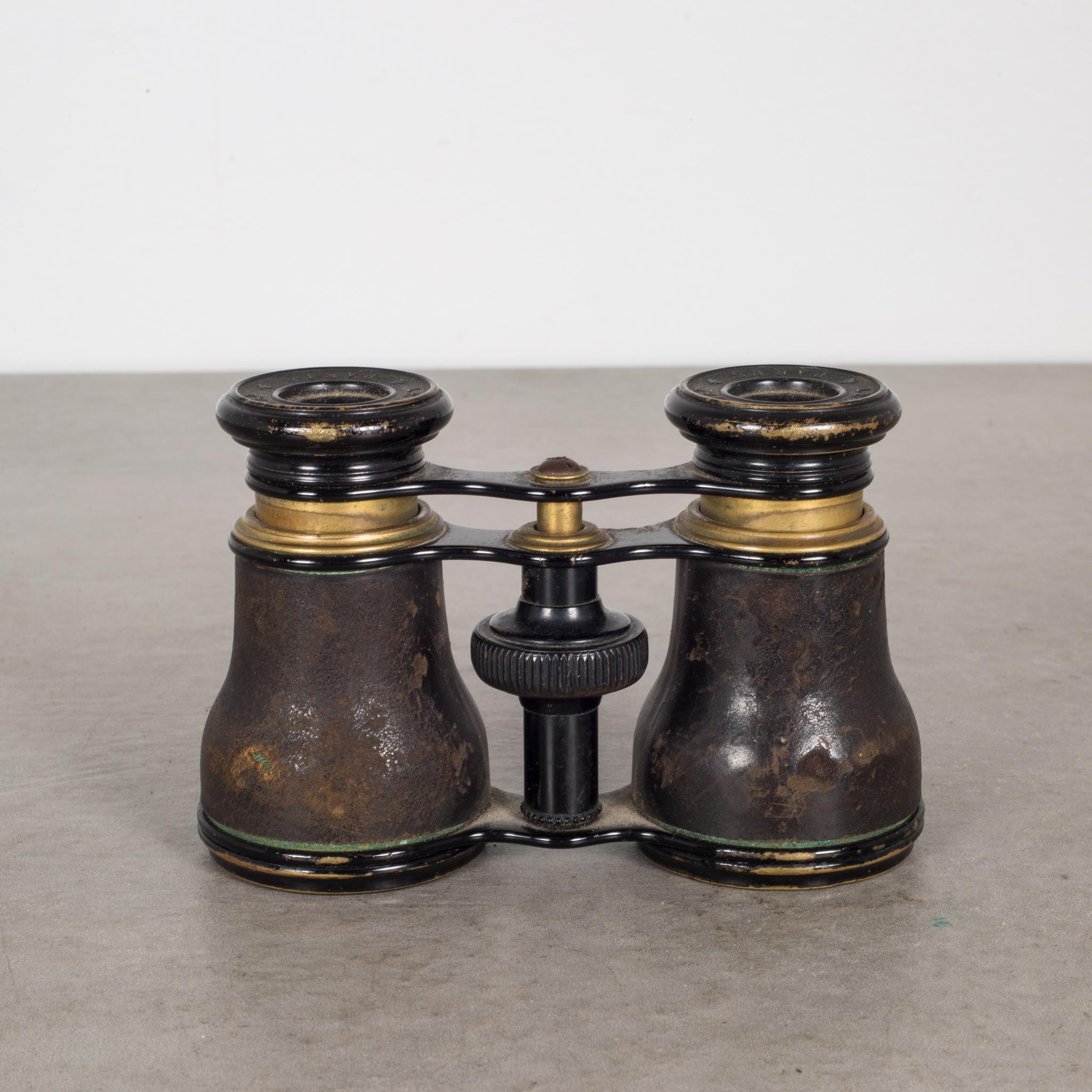 French Leather/Brass Opera Glasses by Le Maire Fabt, Paris, circa 1880 In Excellent Condition In San Francisco, CA