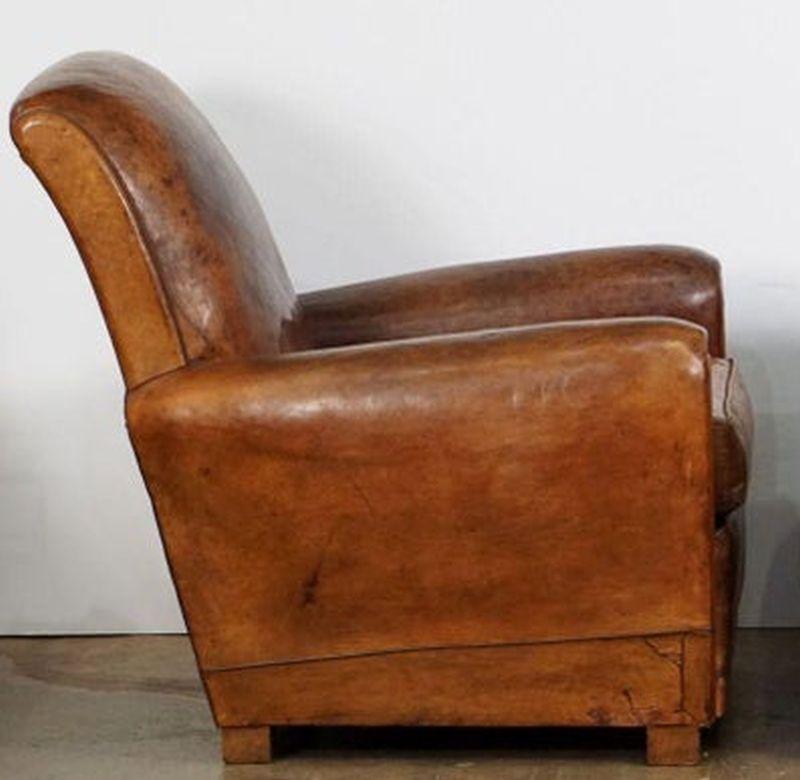 French Art Deco Leather Club Chair from the Early 20th Century 4