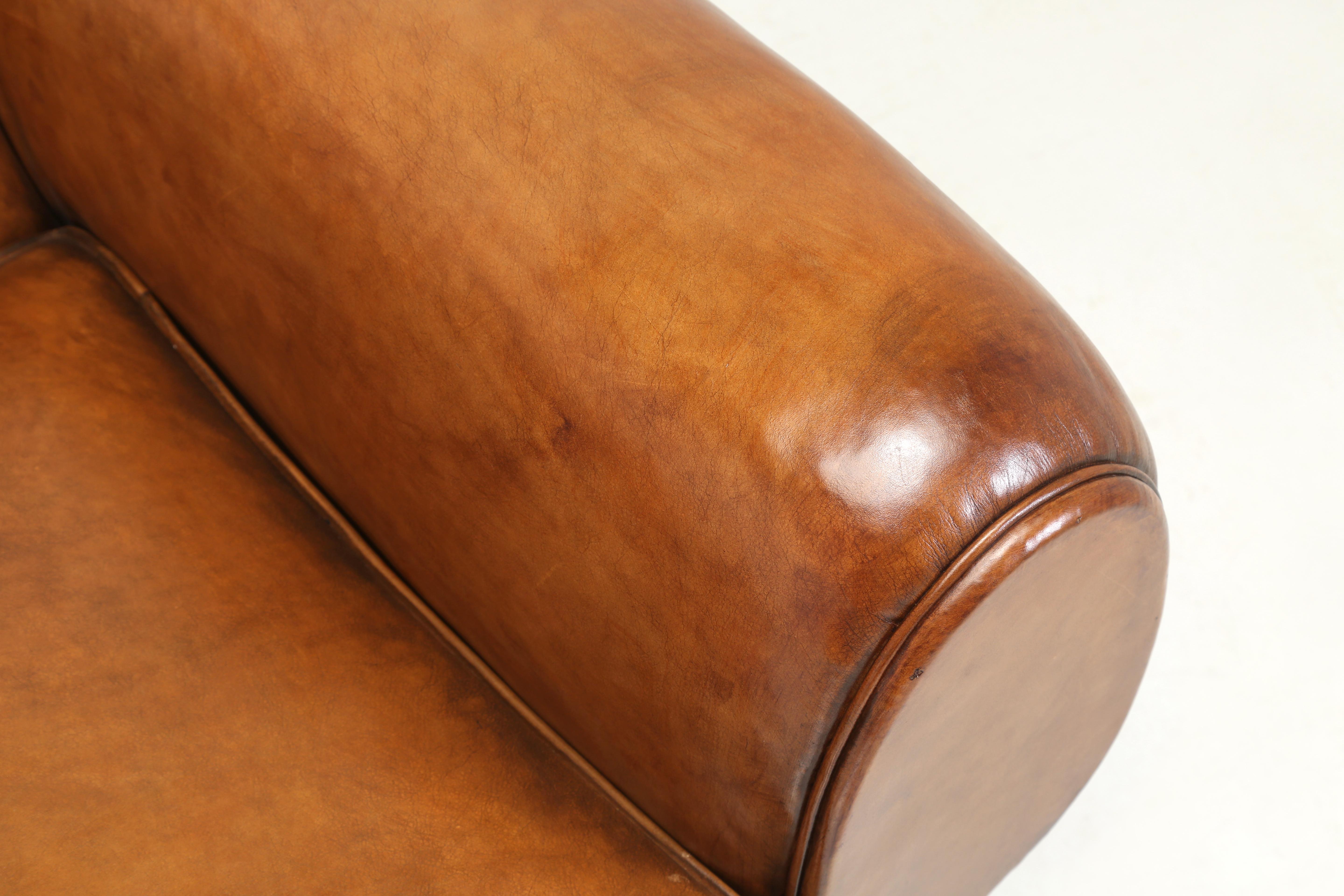 French Leather Club Chair Restored from the Ground Up with Horsehair Padding In Good Condition For Sale In Chicago, IL