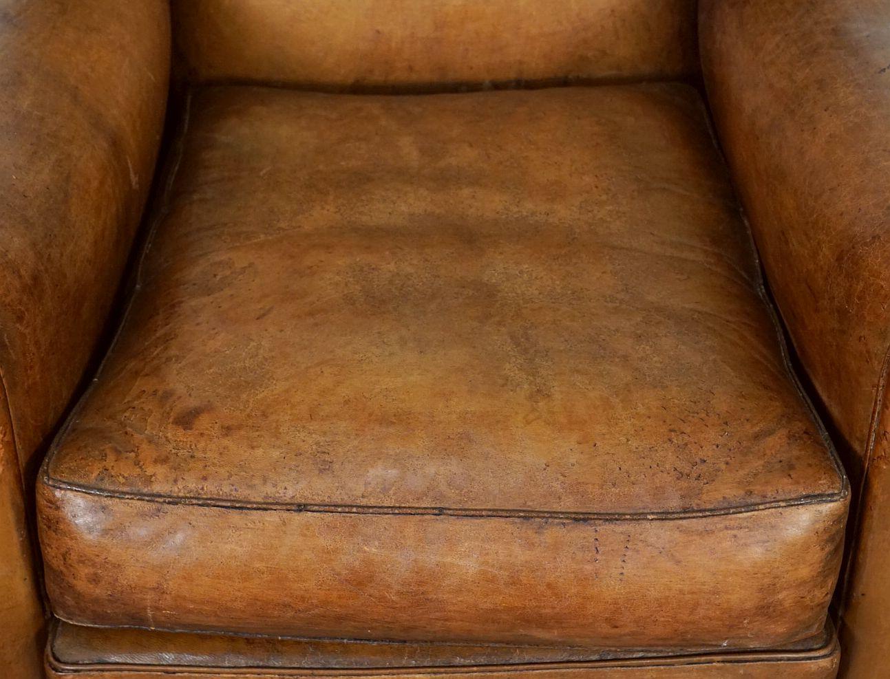 French Leather Club or Lounge Chair from the Art Deco Era For Sale 3