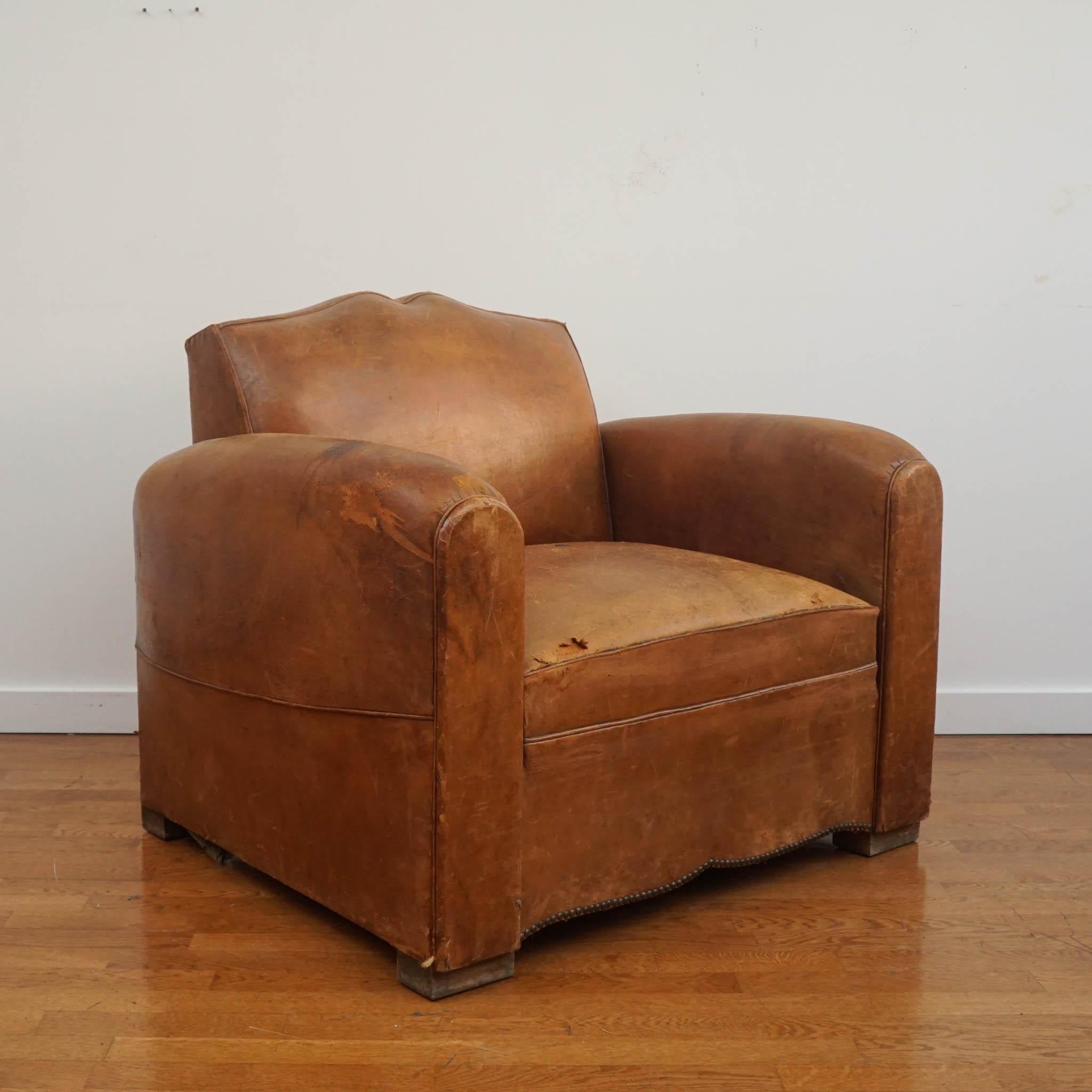 20th Century French Leather Convertible Lounge Chair by Erton For Sale