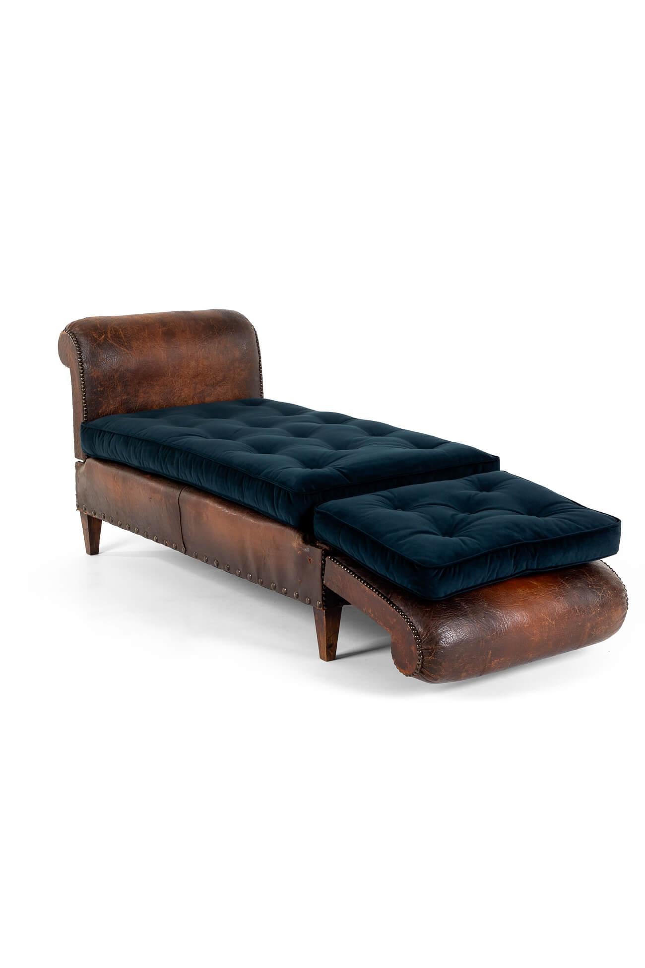 Art Deco French Leather Daybed For Sale