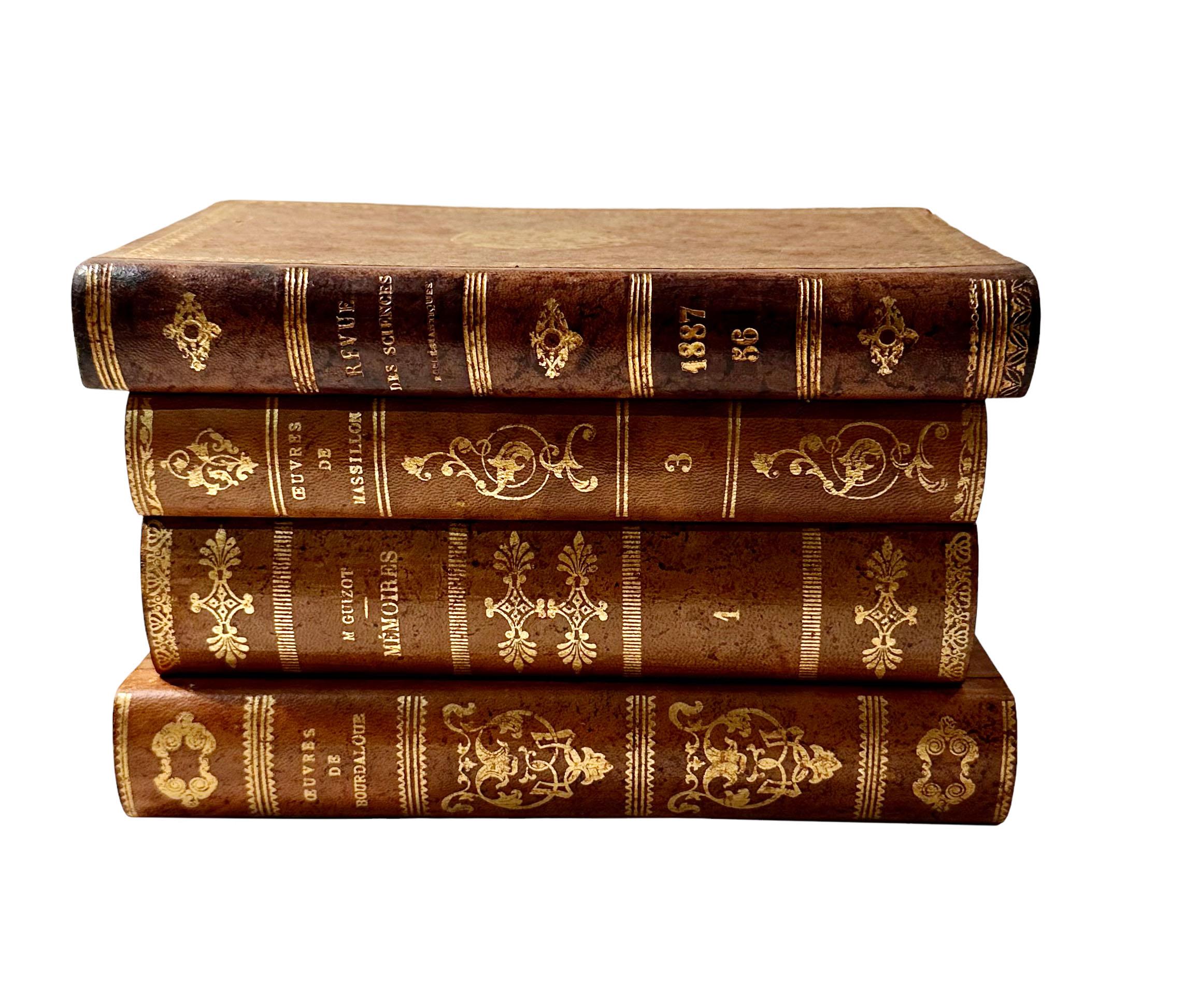 French Leather Stack Of Books Tantalus For Sale 2