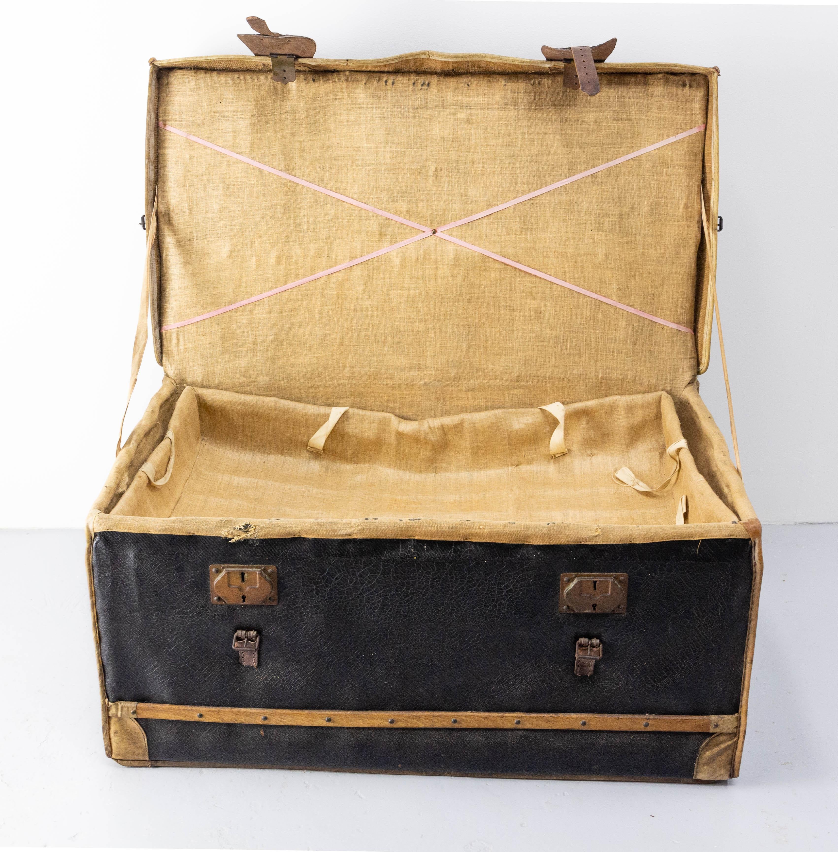 French Leather Trunk with Original Train Labels Paris to Chantilly, Late 19th C For Sale 9
