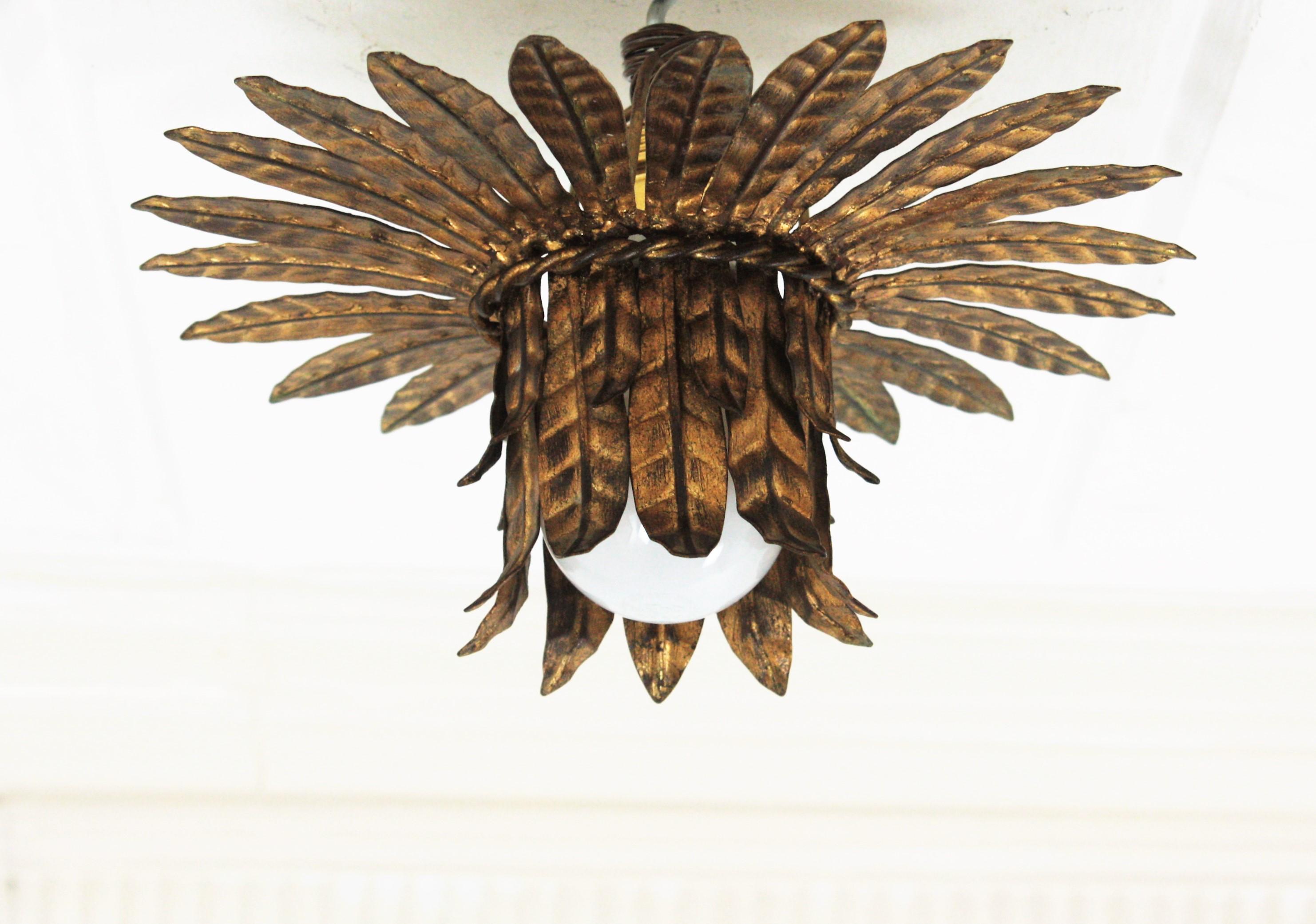 French Leaves Bouquet Crown Ceiling Light Fixture in Gilt Iron, 1940s For Sale 5