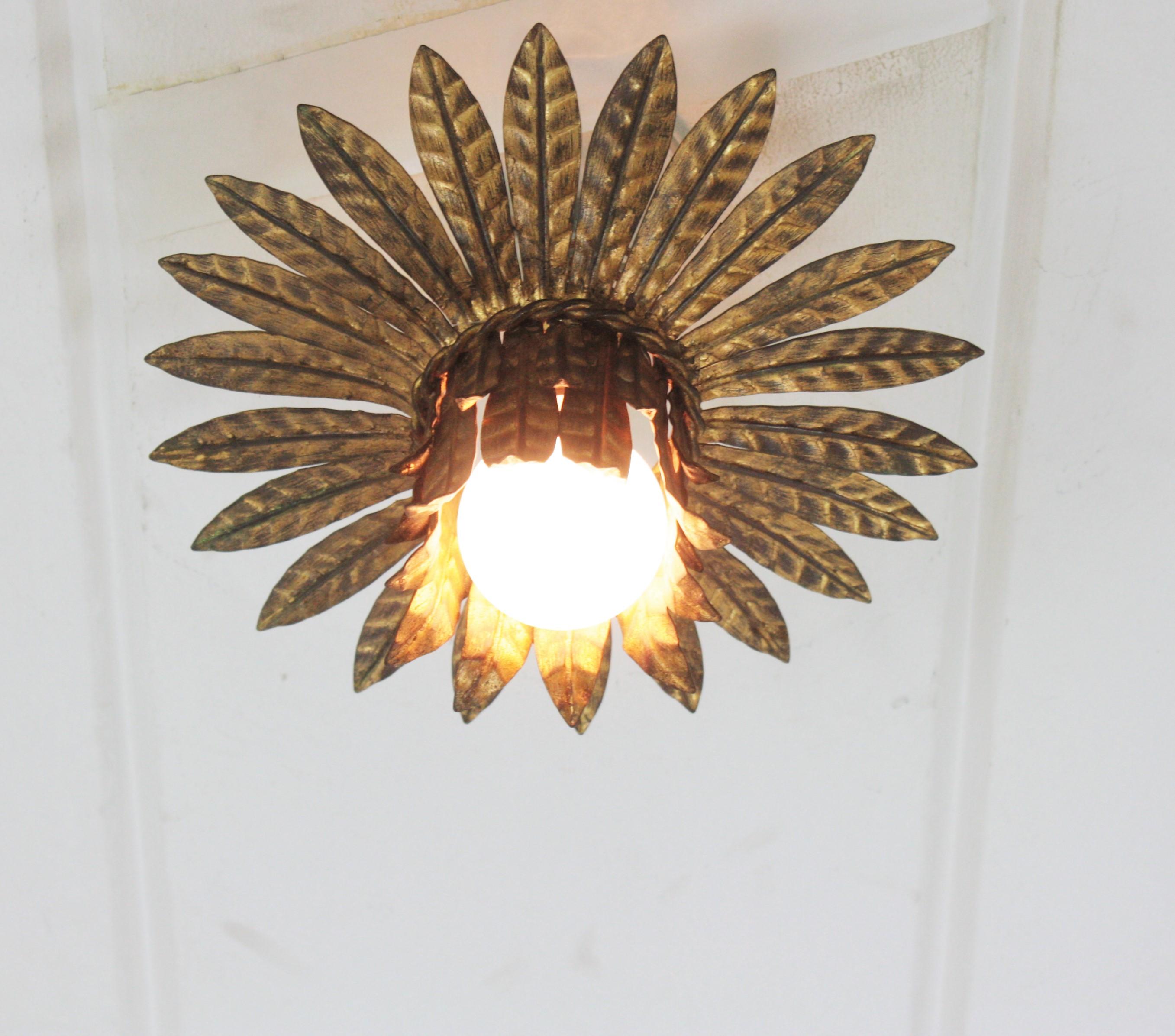 French Leaves Bouquet Crown Ceiling Light Fixture in Gilt Iron, 1940s For Sale 7
