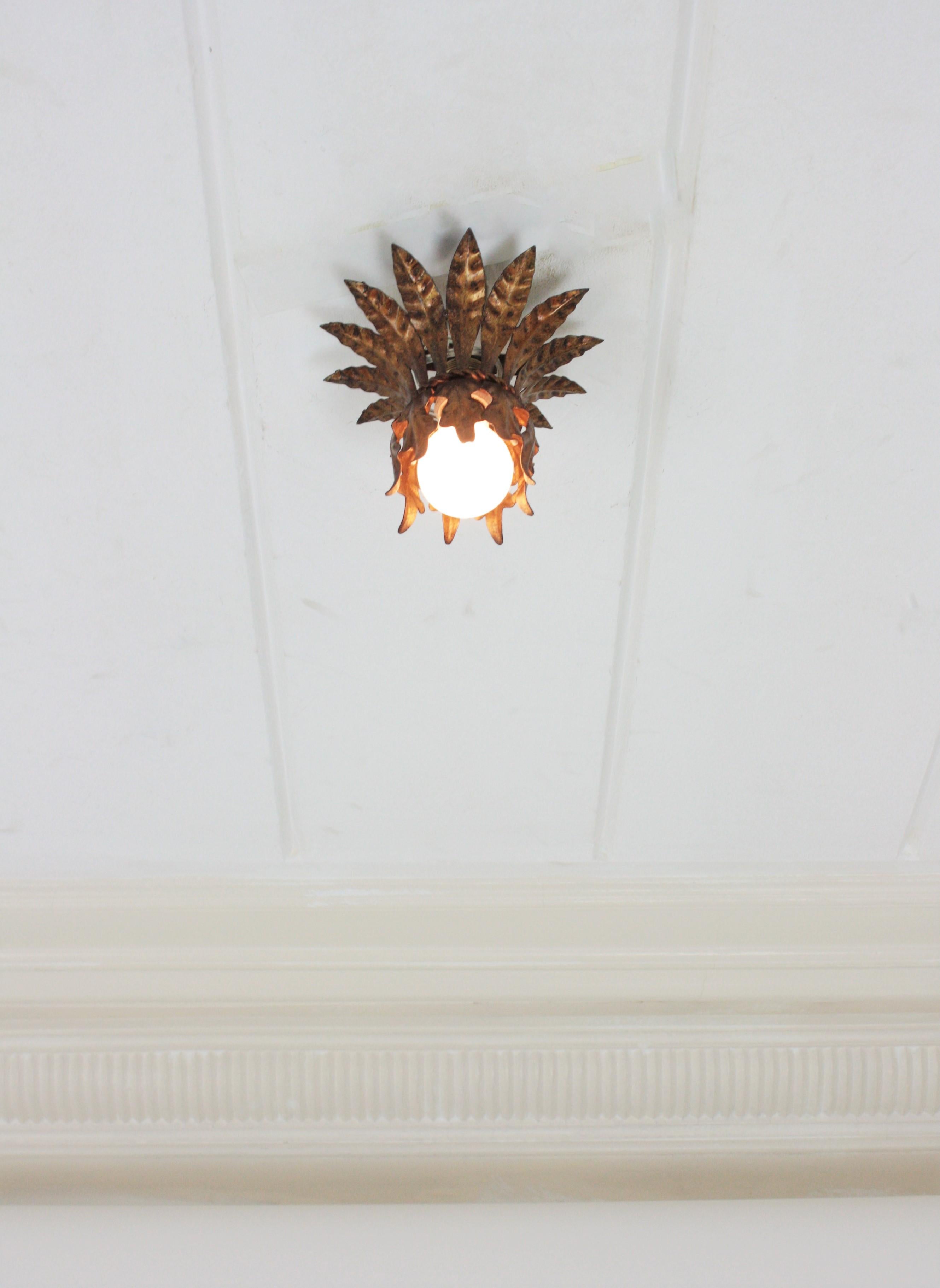 French Leaves Bouquet Crown Ceiling Light Fixture in Gilt Metal, 1940s 5