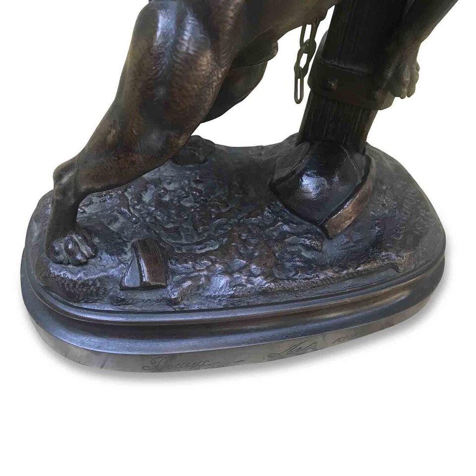 Chien de garde français du 19ème siècle Sculpture en bronze signée Lecourtier 1878 5