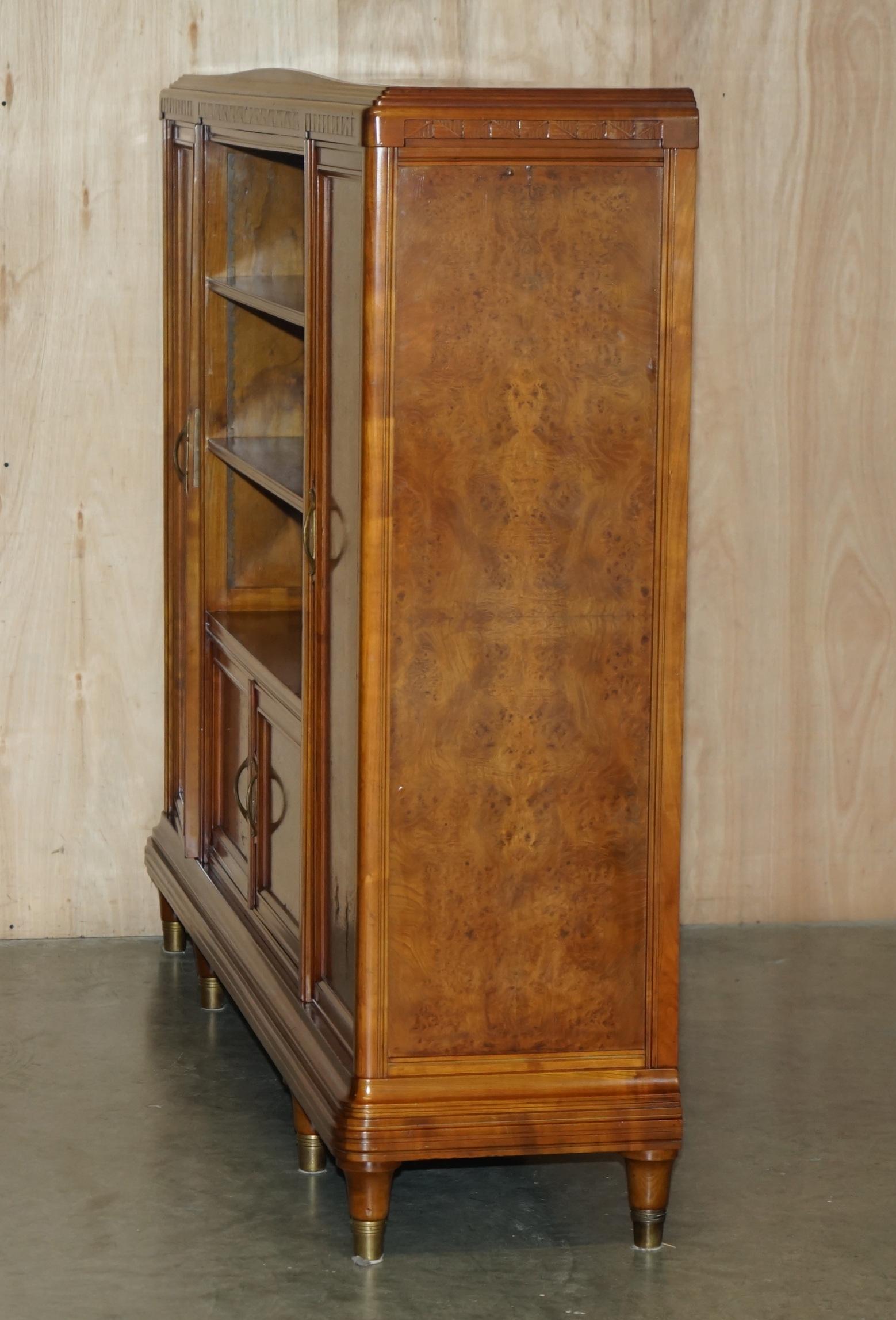 FRENCH LEON JALLOT ART NOUVEAU BURR WALNUT BOOKCASE CABINET CUPBOARDS PART SUiTE For Sale 9