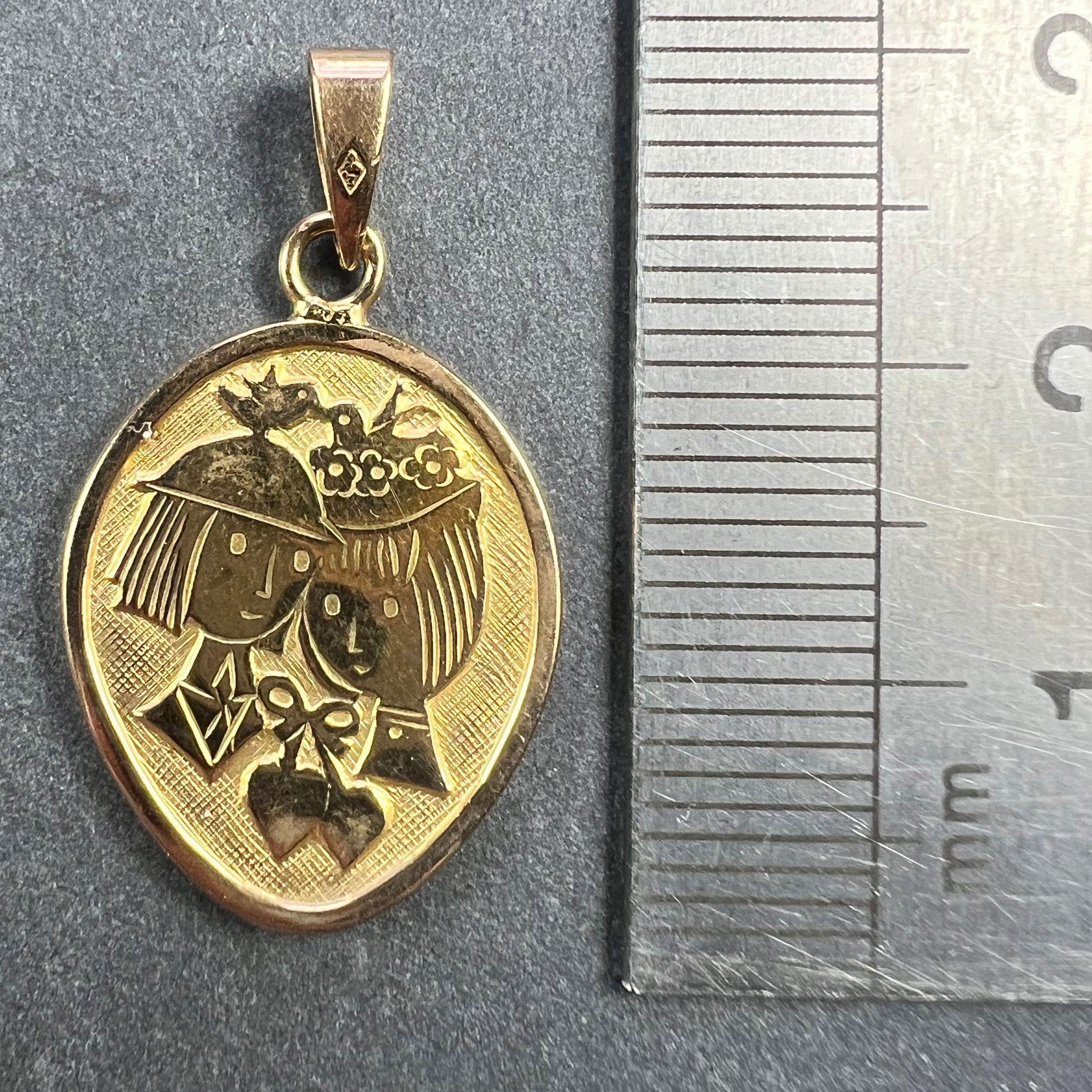 Les Amoureux de Peynet, paire d'amoureux, pendentif breloque en or jaune 18 carats en vente 2