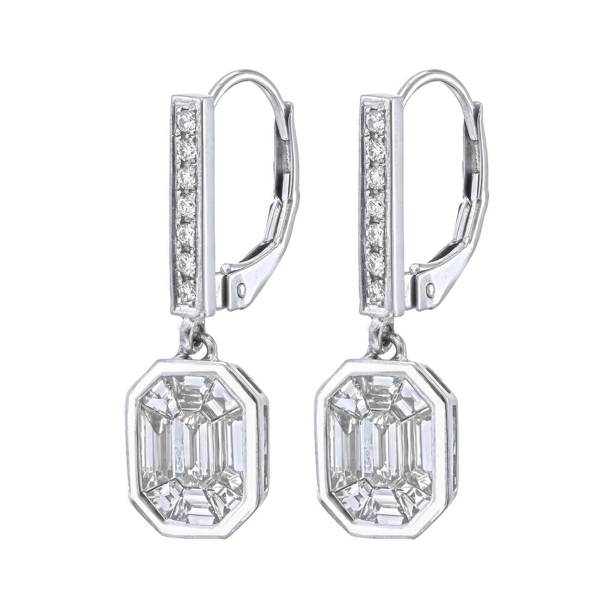 Artisan Boucles d'oreilles pendantes en diamants taillés en Pie en vente
