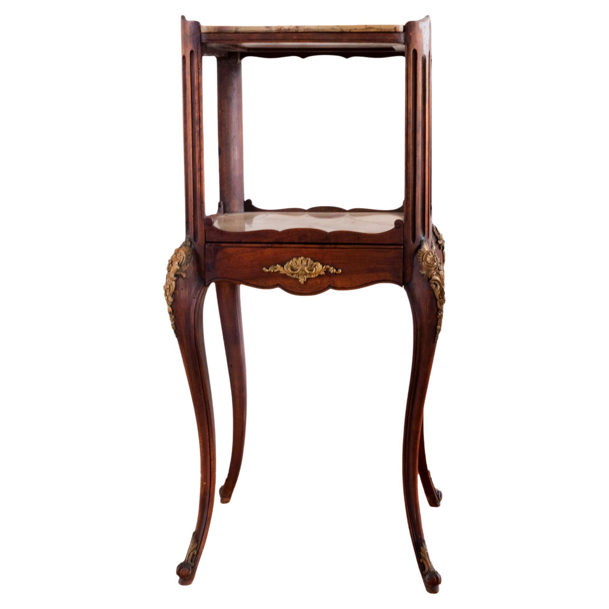 Mesa francesa de pie Liberty en nogal, tapa de mármol, Art Nouveau, S. XX en venta
