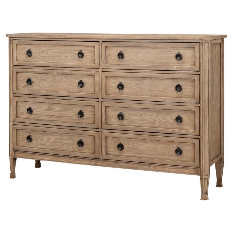 French Light Oak Eight Drawer Dresser