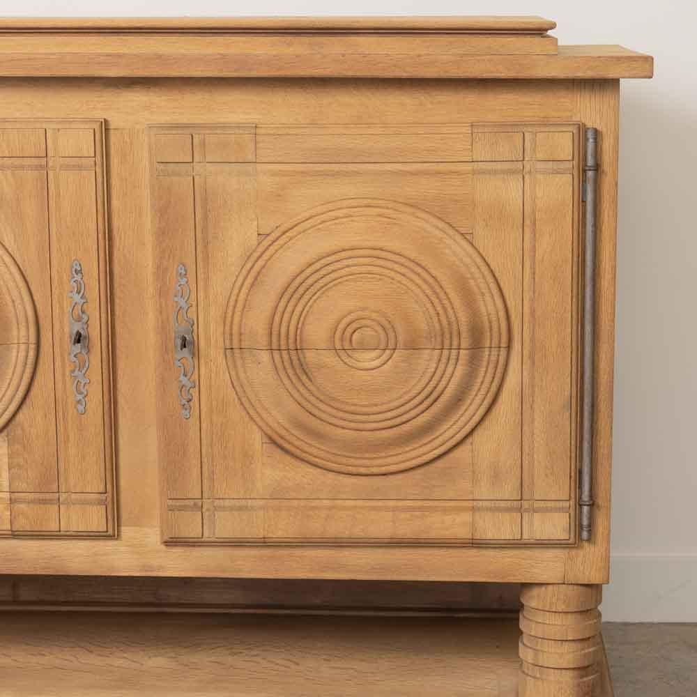 Credenza francese in Oak Light di Charles Dudouyt in vendita 3