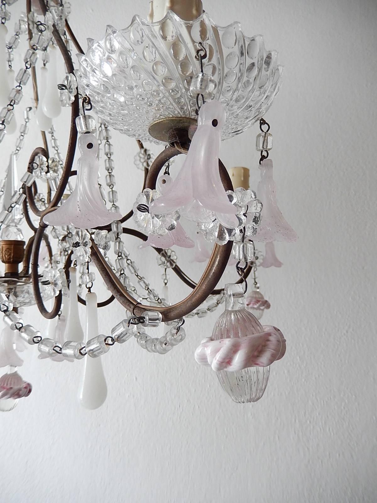 Early 20th Century French Light Pink Flowers Opaline Murano Drops Chandelier, circa 1920