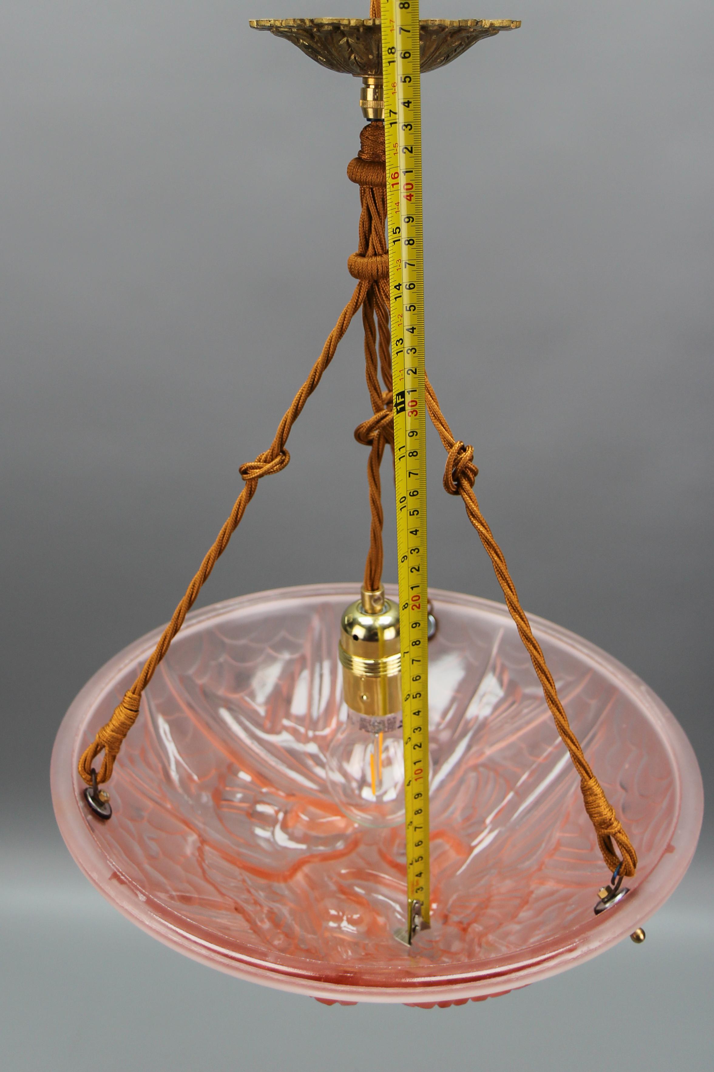 French Light Pink Frosted Glass Pendant Light with Bird Motifs, 1930s For Sale 4