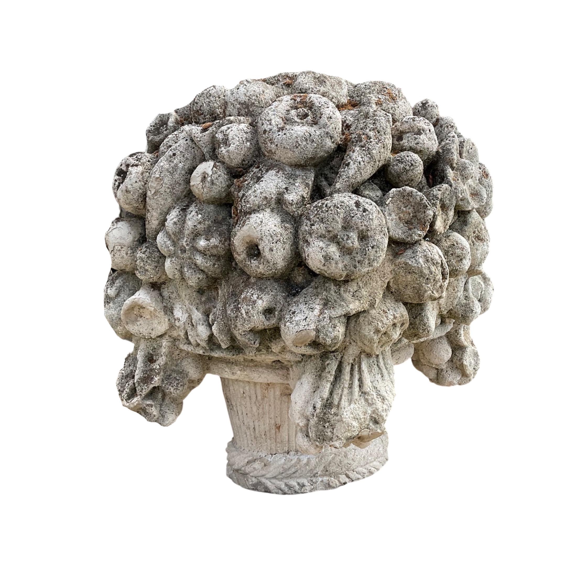 French Limestone Bouquet Sculptures In Good Condition For Sale In Dallas, TX