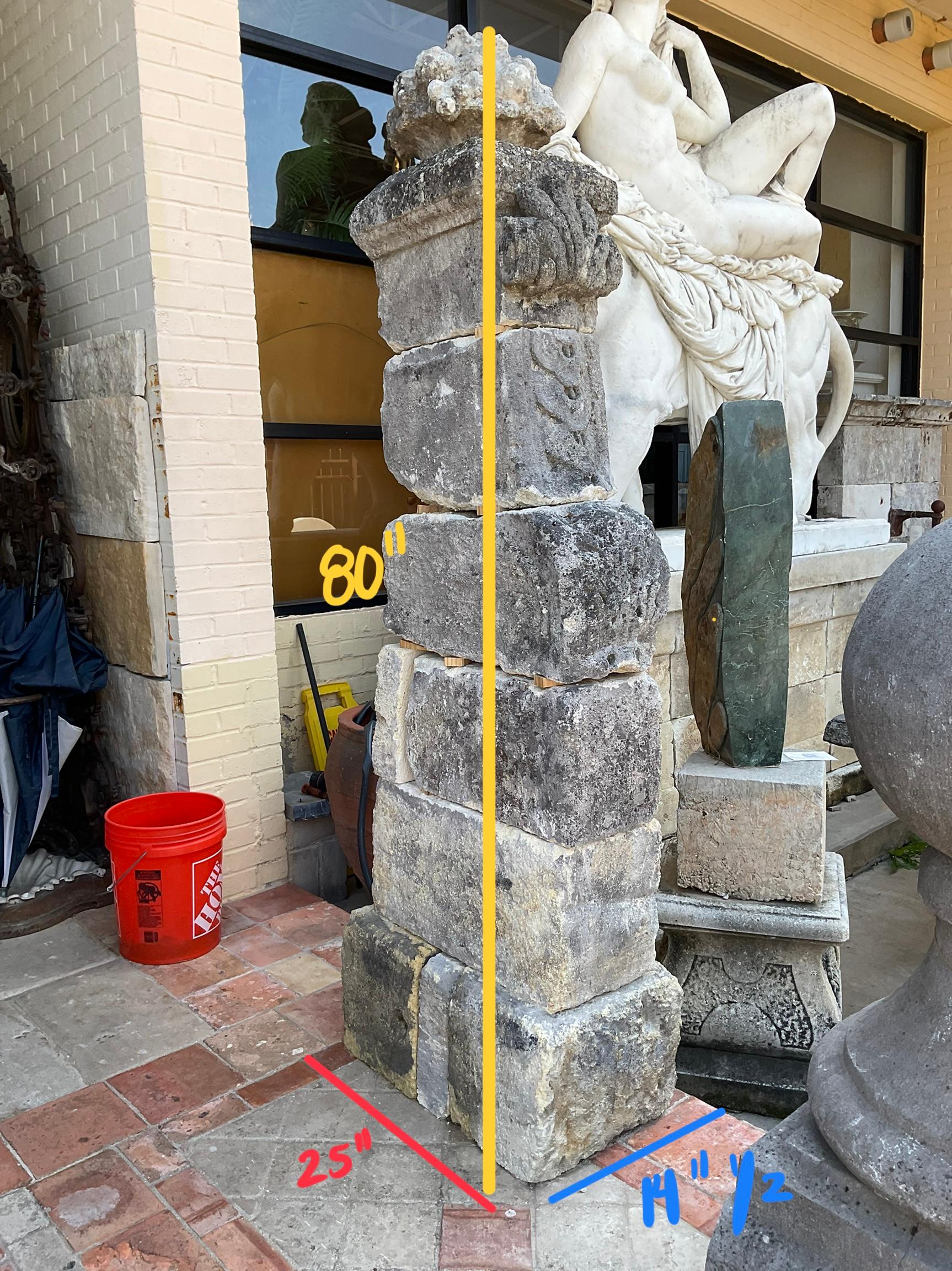 French Limestone Columns In Good Condition For Sale In Dallas, TX