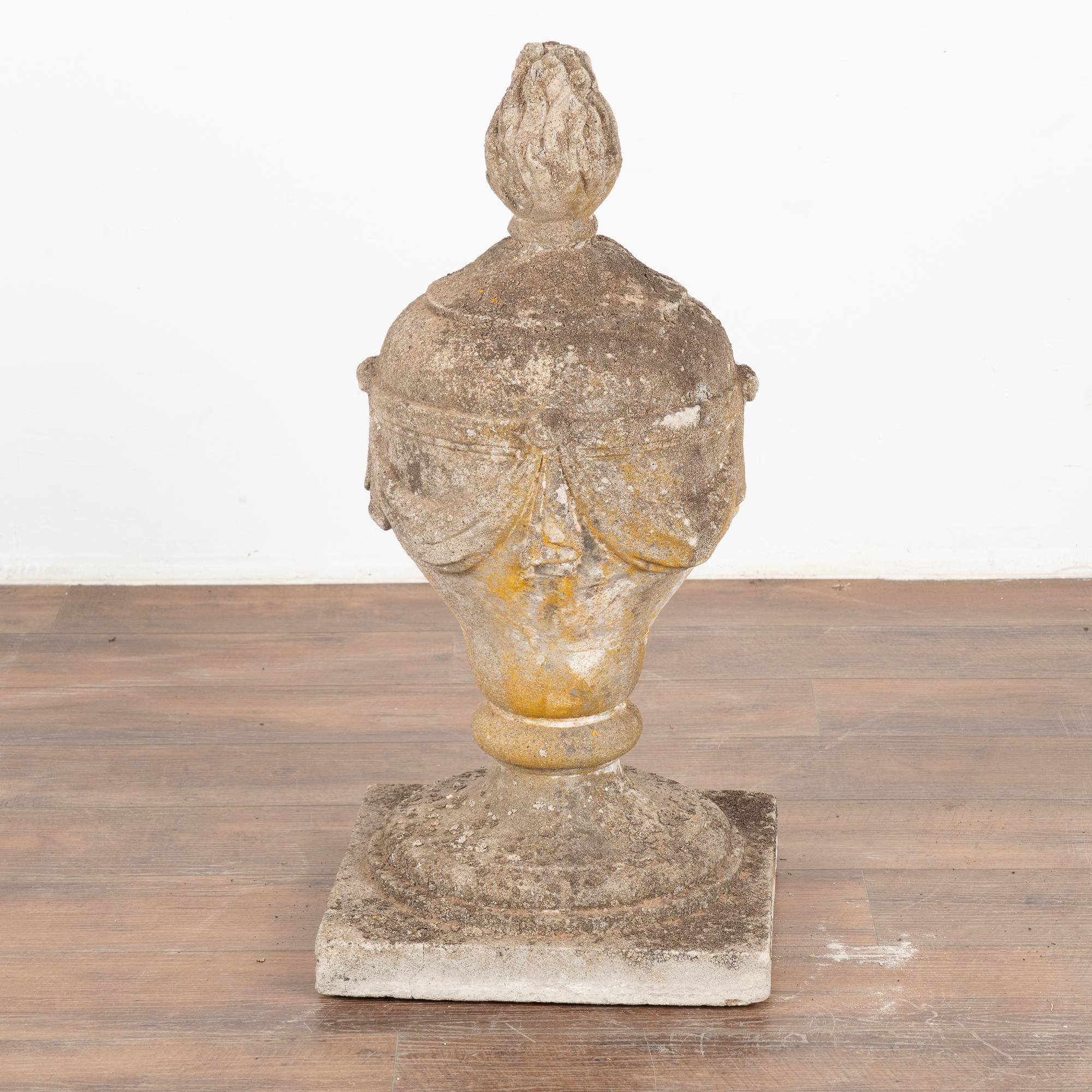 French Limestone Garden Sculpture Finial, circa 1900's For Sale 6