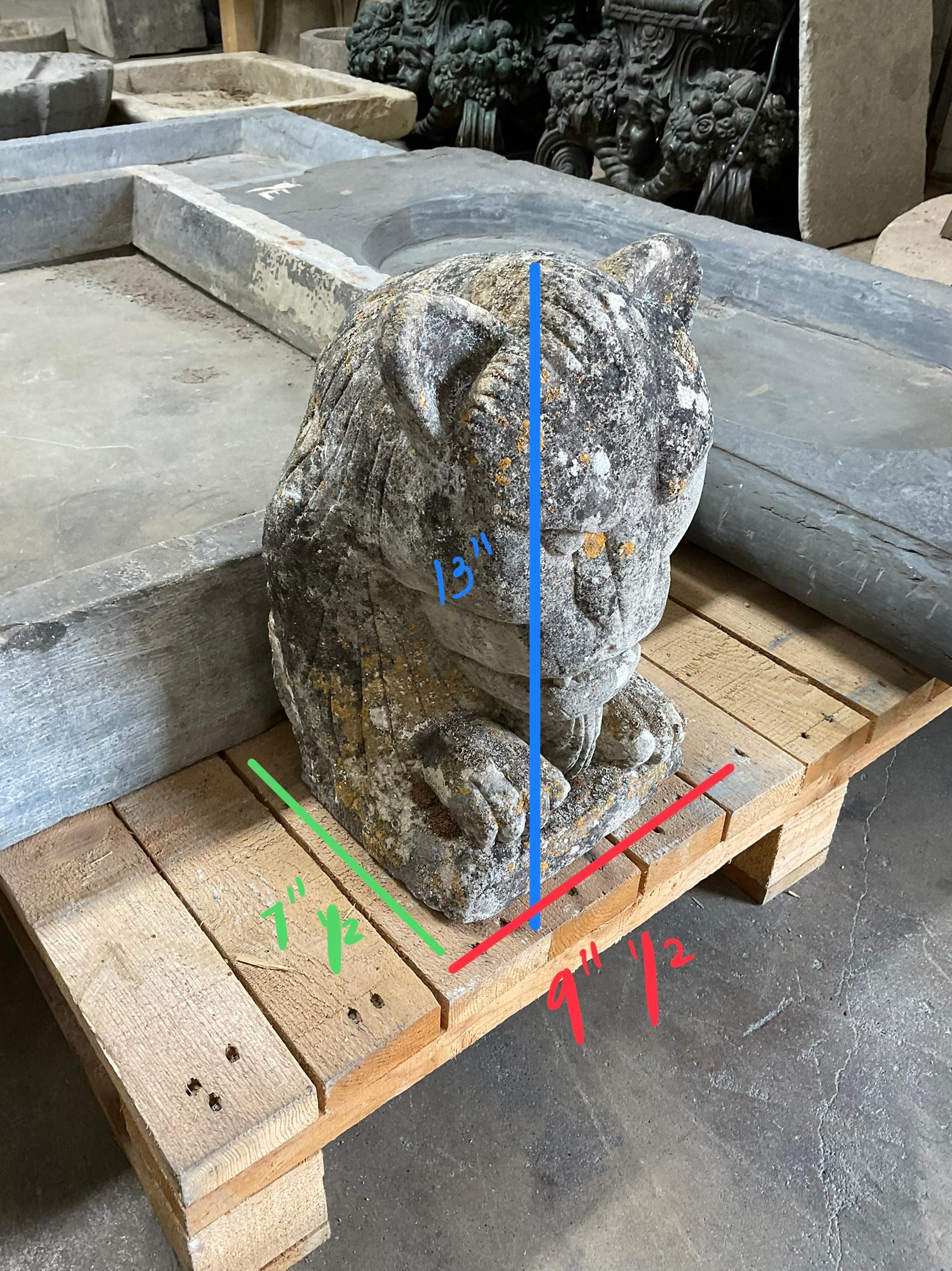 Französische mythologische Kreatur-Skulptur aus Kalkstein im Angebot 2