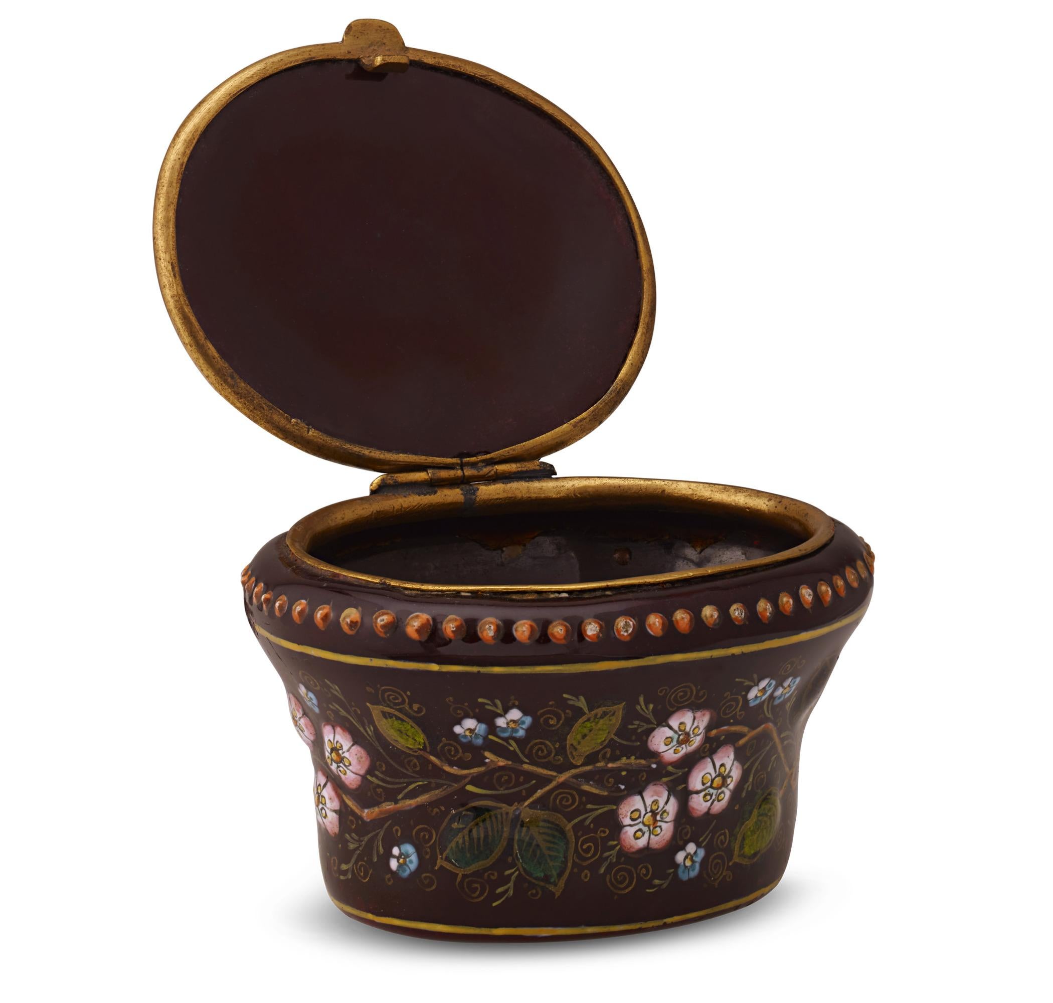 French Limoges Enamel Box In Excellent Condition For Sale In New Orleans, LA