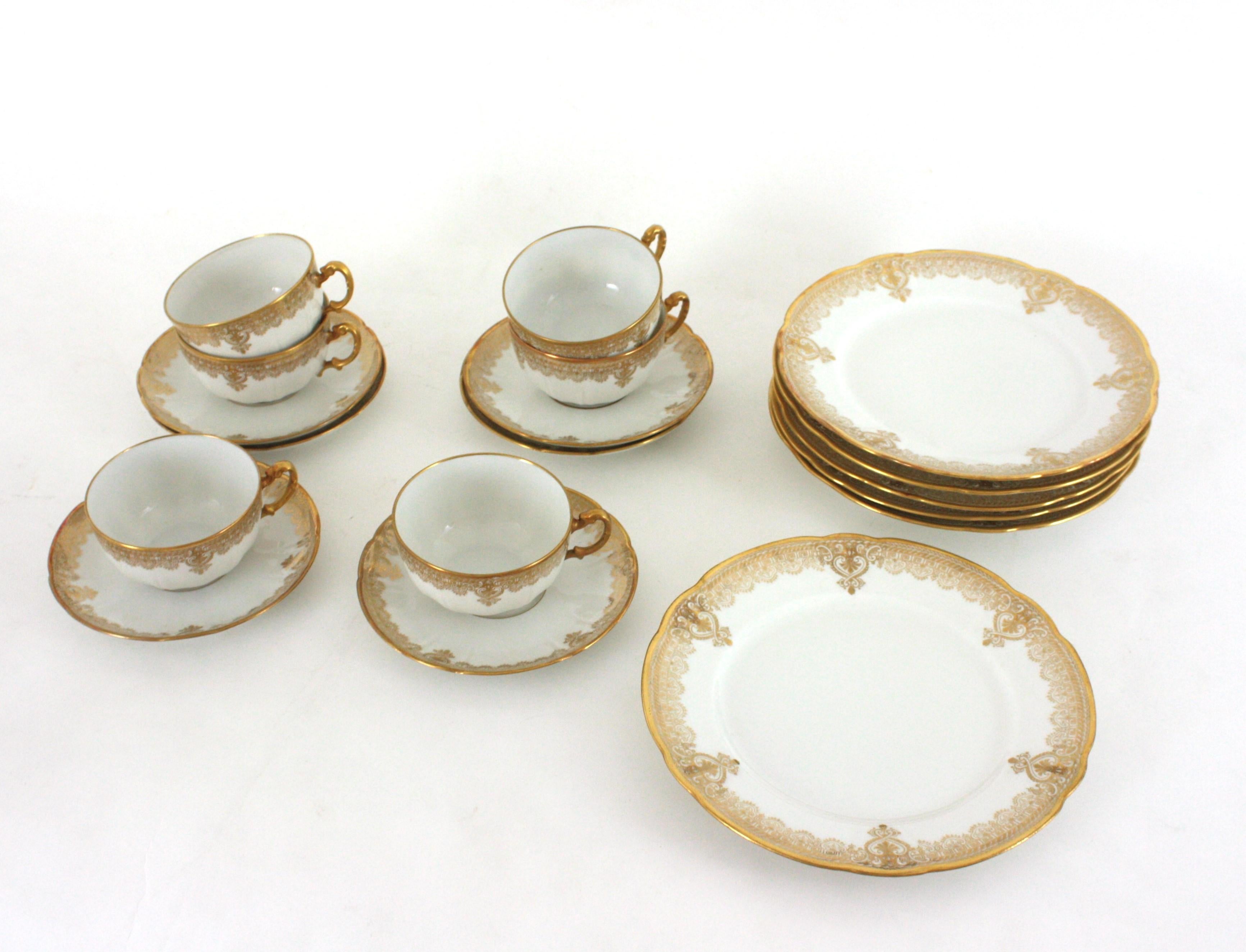 Französisches Limoges Gold vergoldetes Porzellan Kaffee Tee Dessert Service für Sechs im Angebot 7