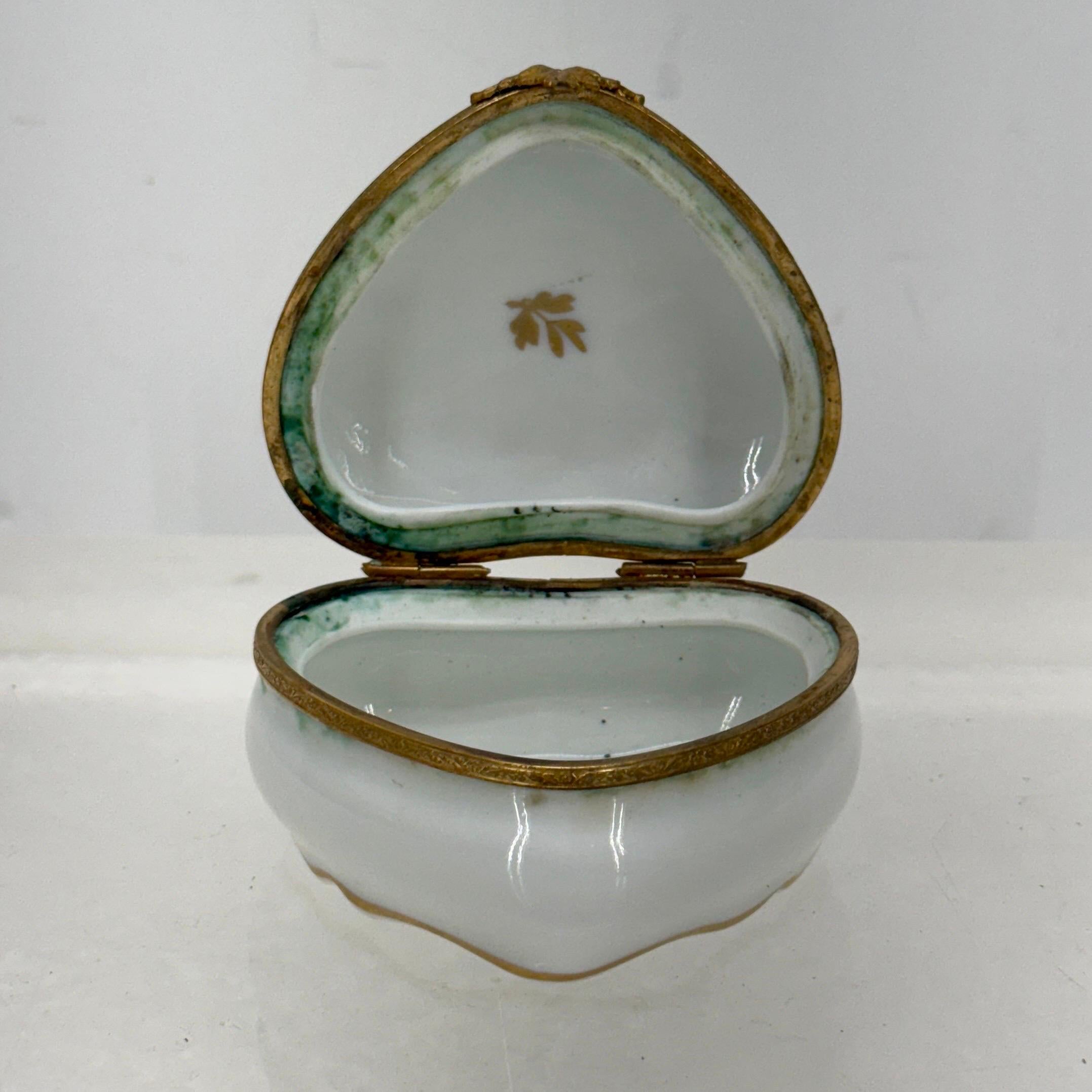 French Limoges Heart Shaped Floral Trinket Box For Sale 3