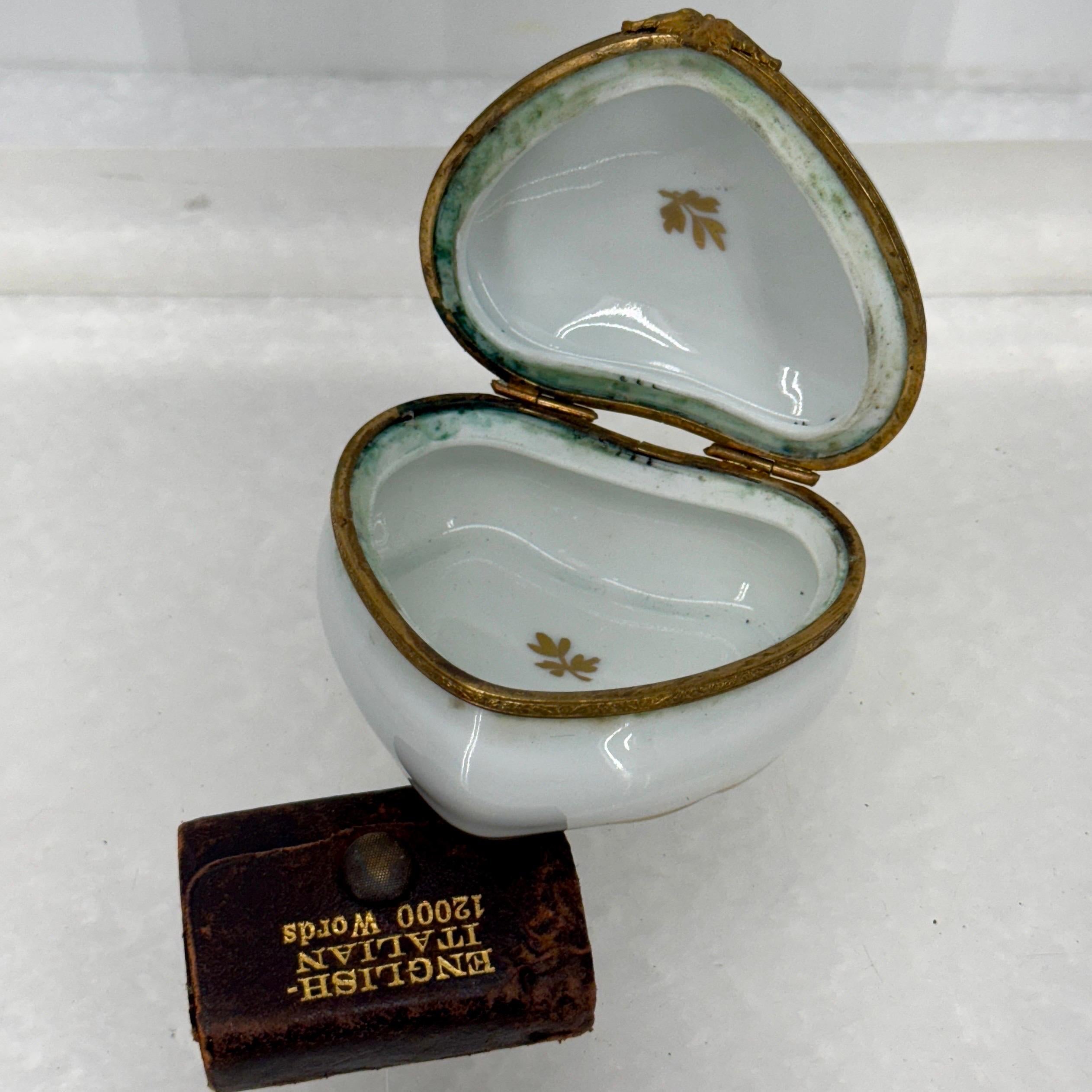 French Limoges Heart Shaped Floral Trinket Box For Sale 2
